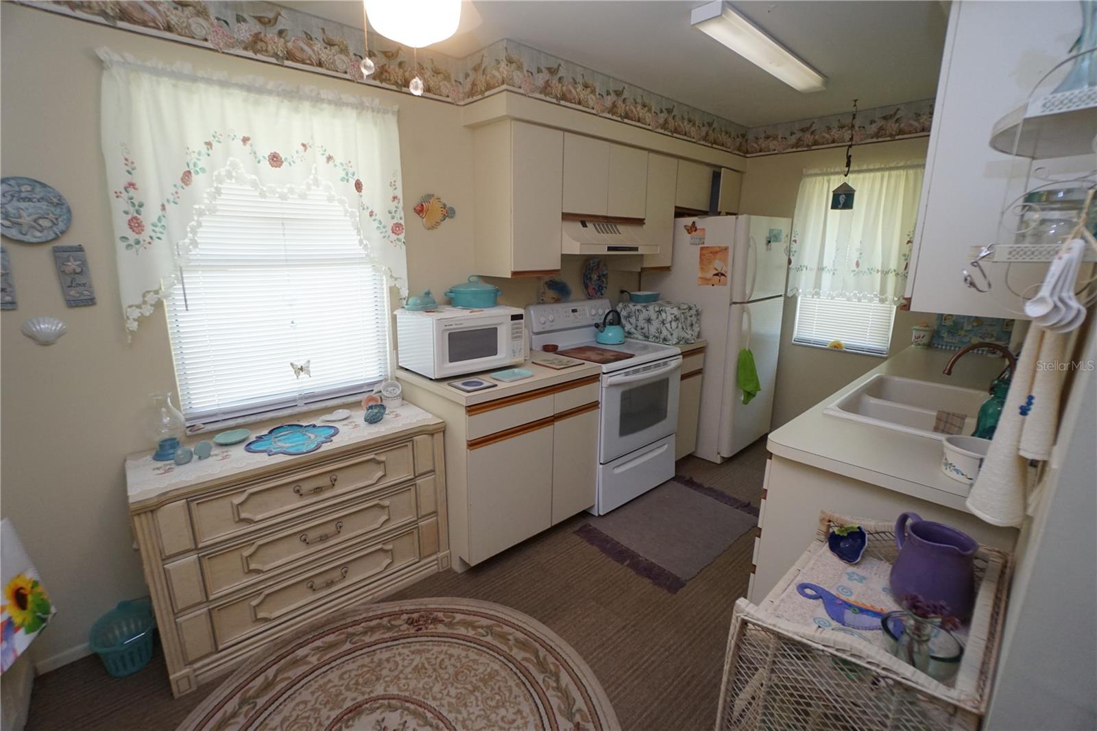 Image 10 of 35 For 25068 Harborview Road 4c