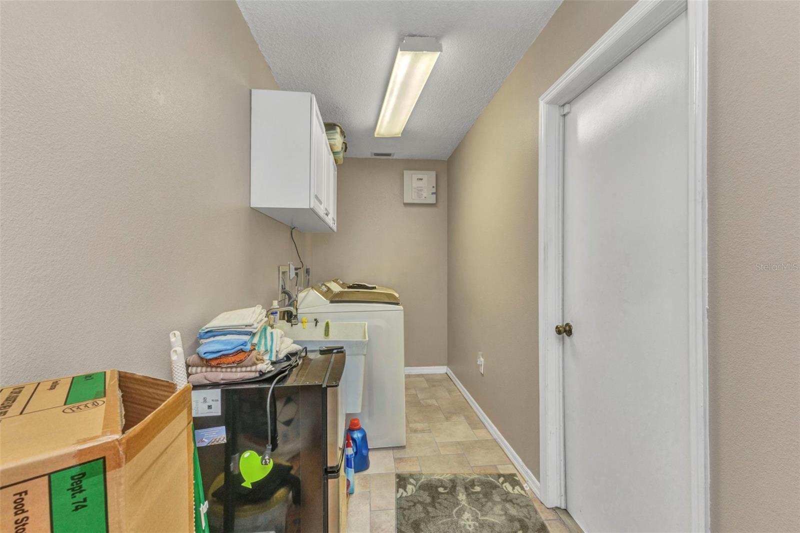 Image 8 of 64 For 1035 Red Bay Terrace Nw