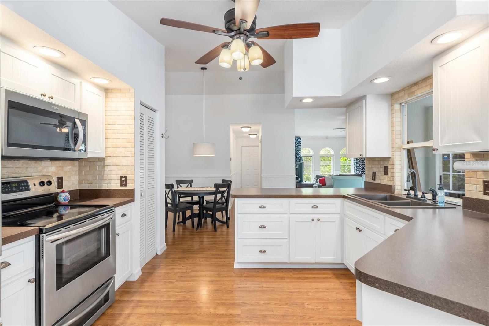 Image 13 of 48 For 1181 Oxsalida Street