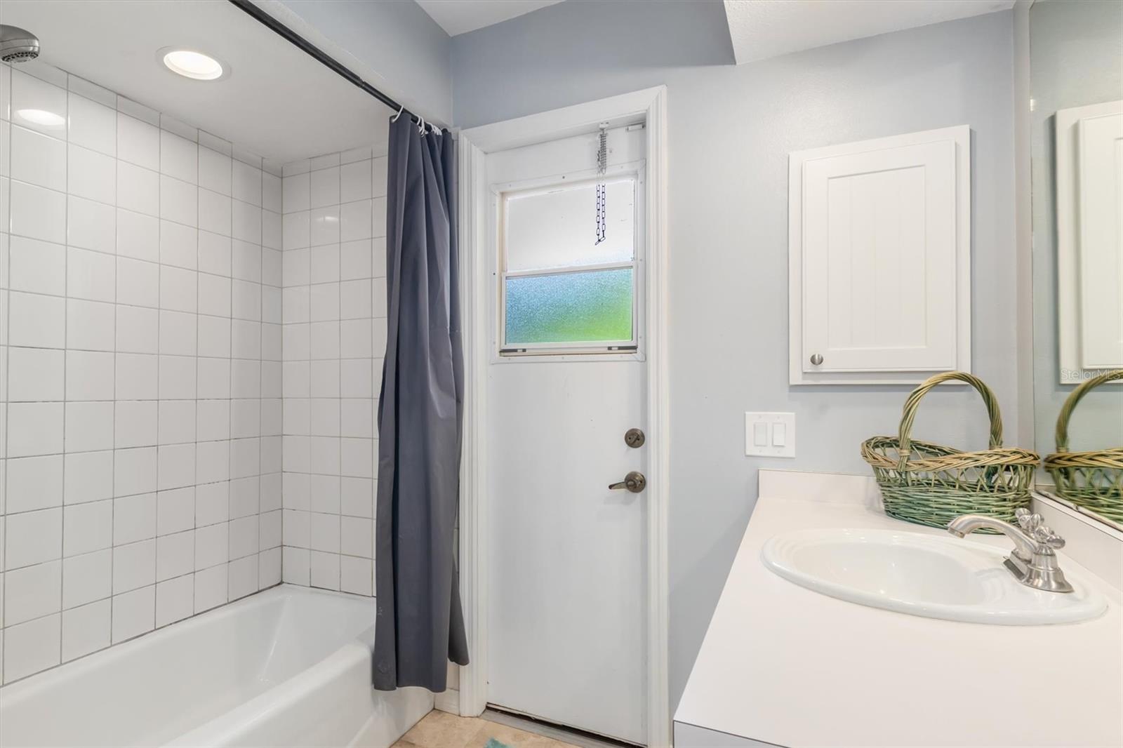 Image 23 of 48 For 1181 Oxsalida Street