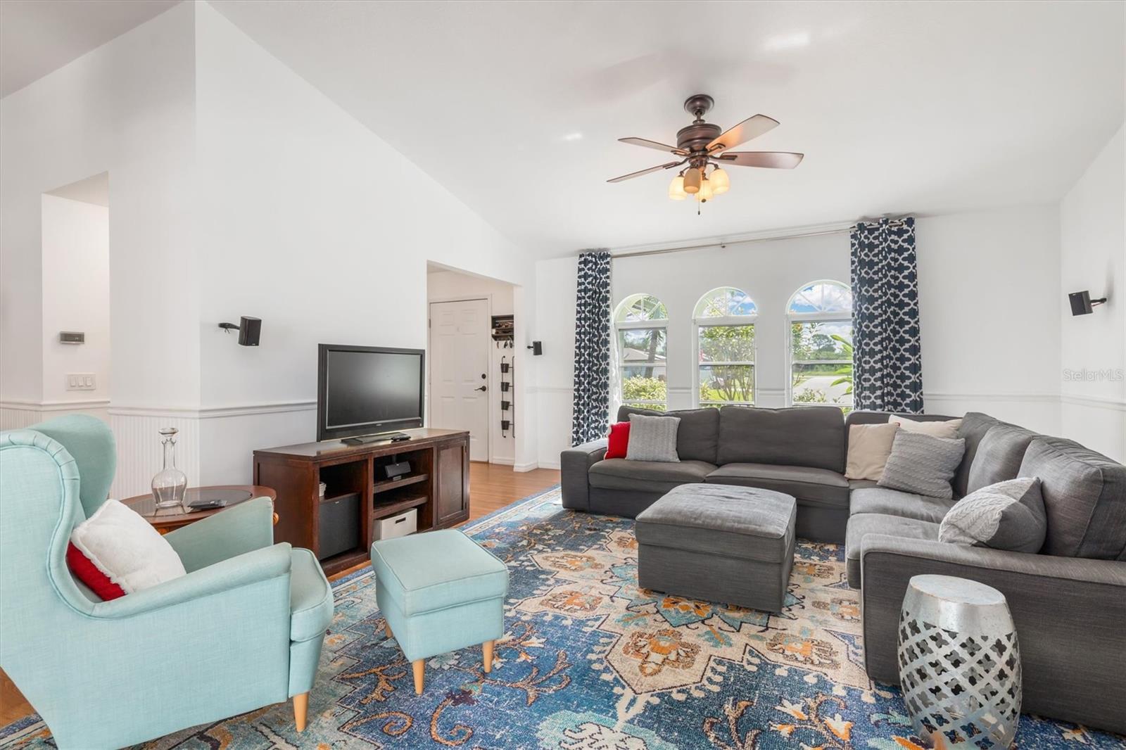 Image 4 of 48 For 1181 Oxsalida Street