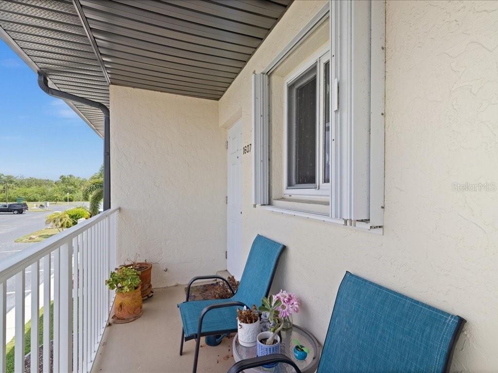 Image 2 of 23 For 25275 Rampart Boulevard 1607