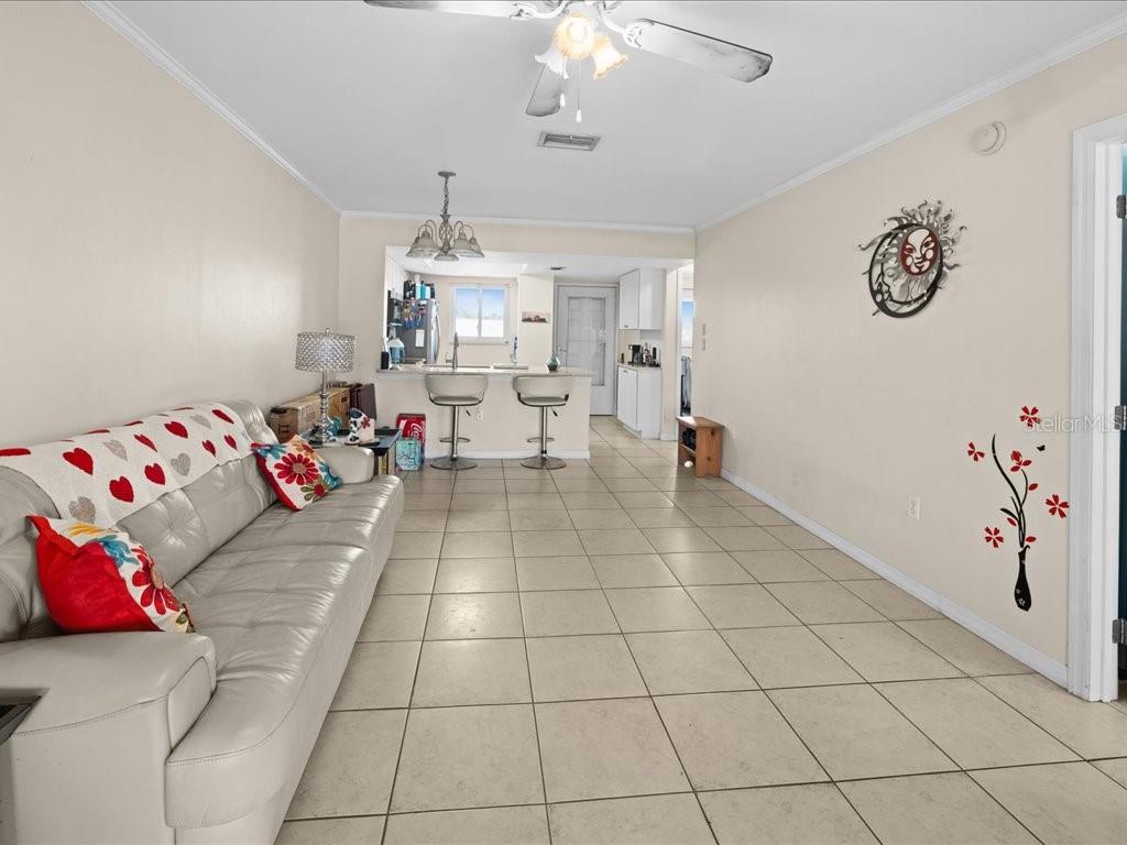 Image 6 of 23 For 25275 Rampart Boulevard 1607