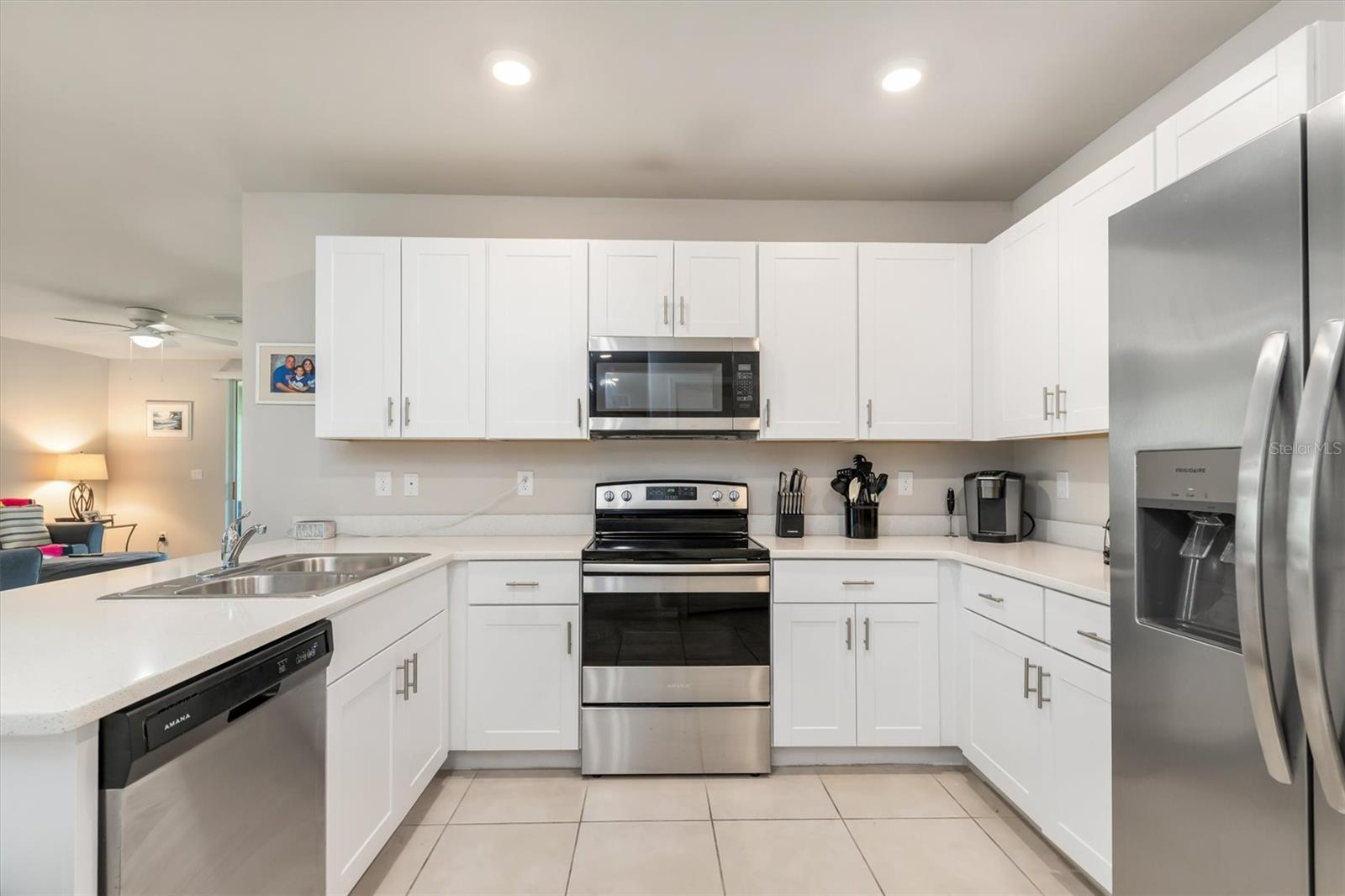 Image 14 of 65 For 25089 Lenox Circle