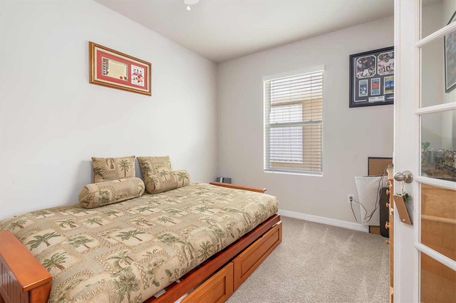 Image 29 of 65 For 25089 Lenox Circle