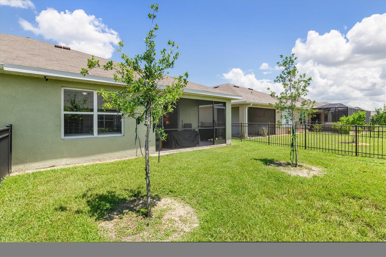 Image 35 of 65 For 25089 Lenox Circle