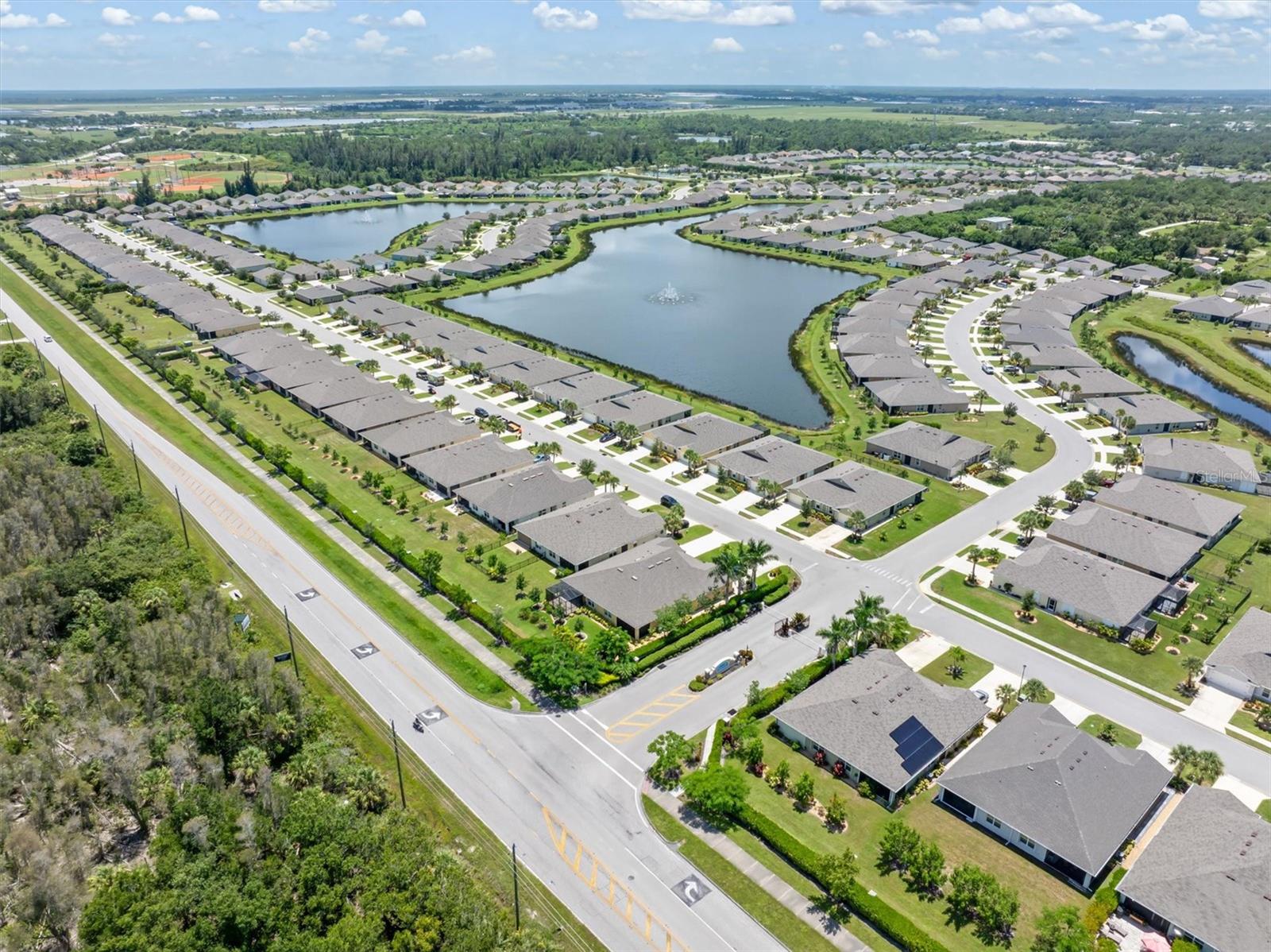 Image 51 of 65 For 25089 Lenox Circle