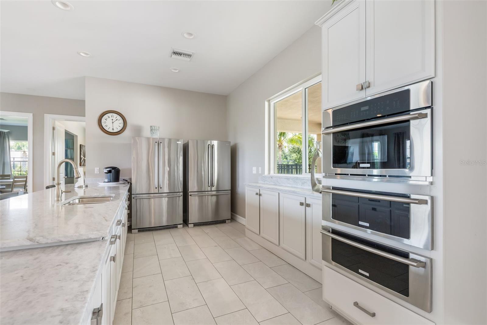 Image 66 of 70 For 25089 Lenox Circle