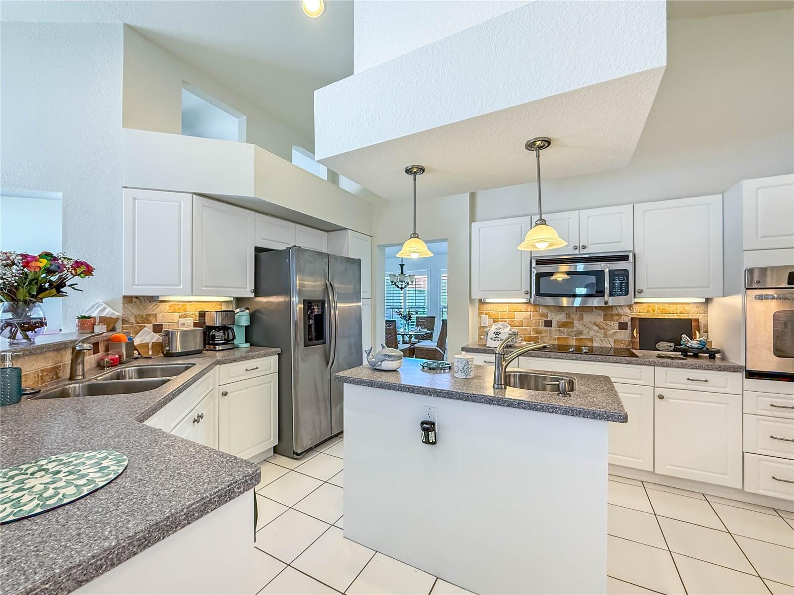 Image 15 of 48 For 24600 Dolphin Cove Drive