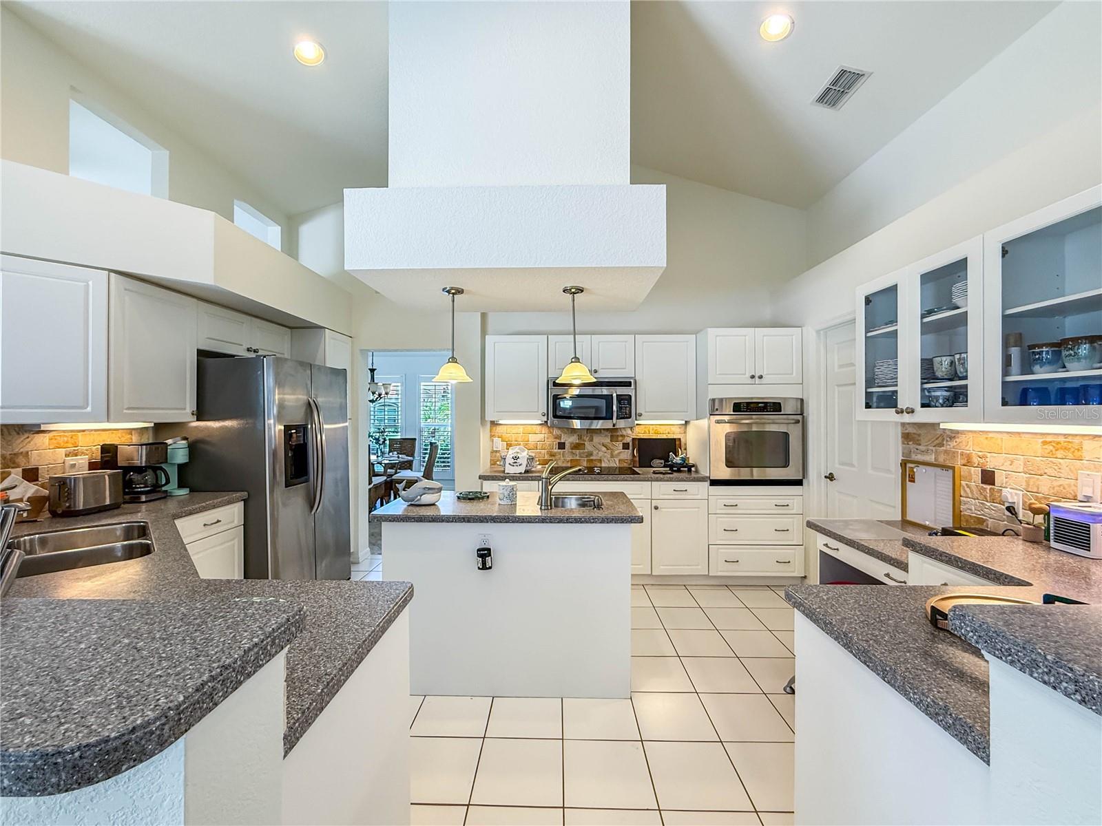 Image 16 of 48 For 24600 Dolphin Cove Drive