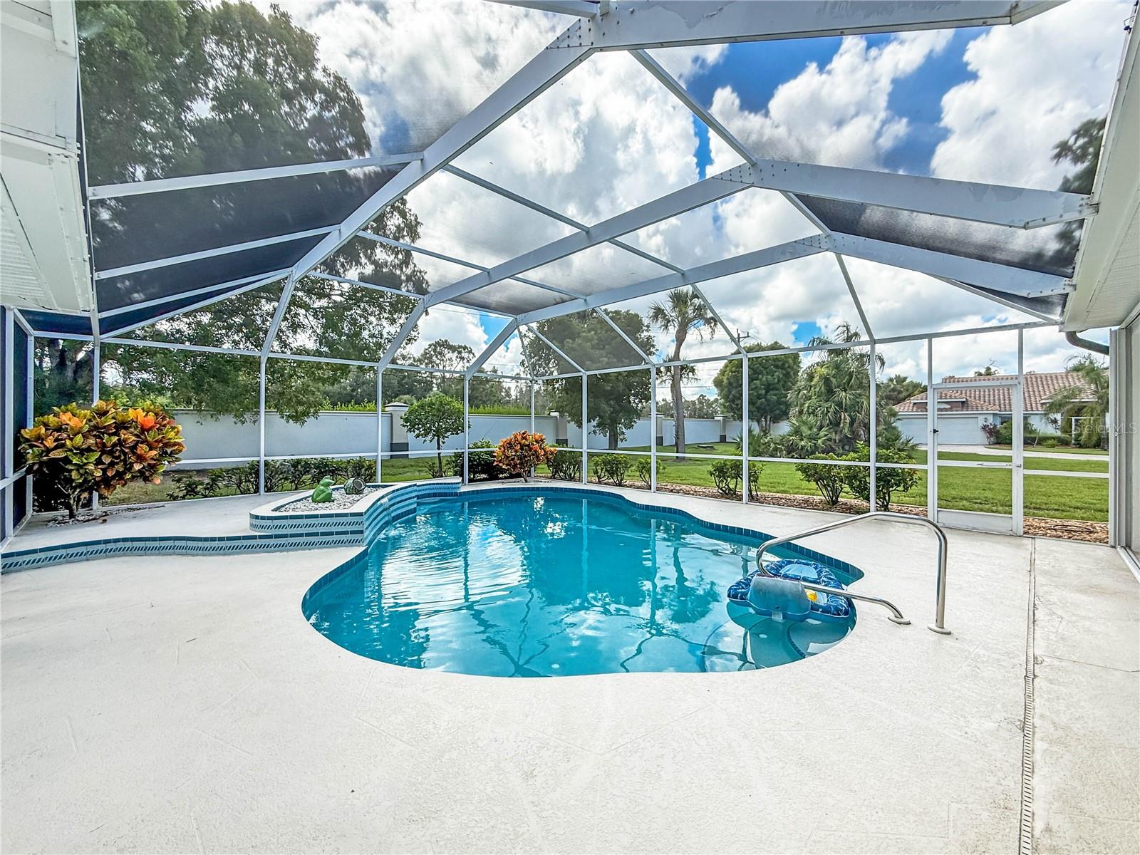 Image 28 of 48 For 24600 Dolphin Cove Drive