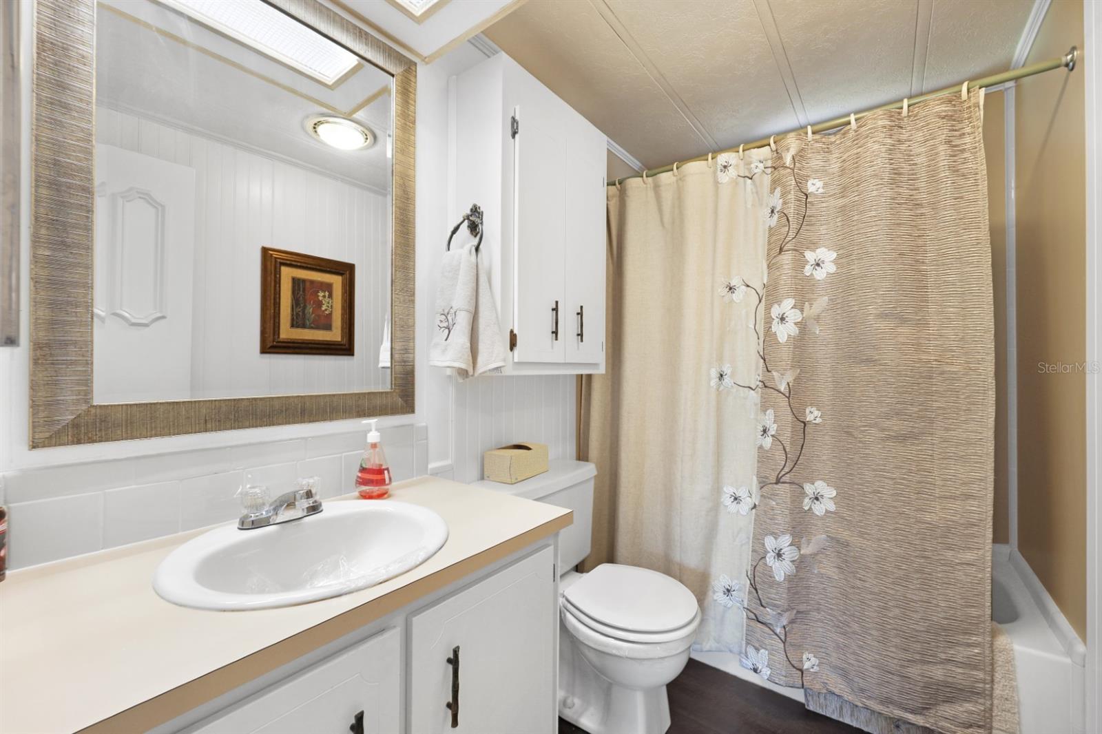 Image 11 of 84 For 2100 Kings Highway 866