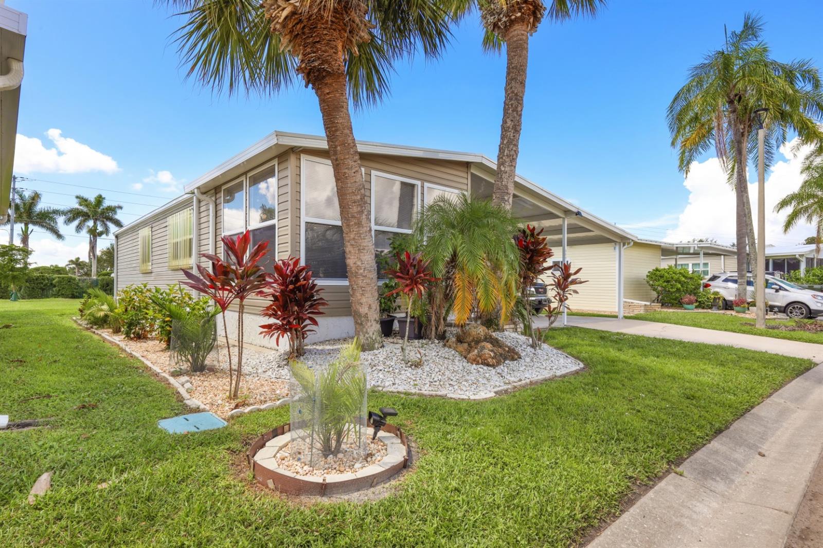 Image 4 of 84 For 2100 Kings Highway 866