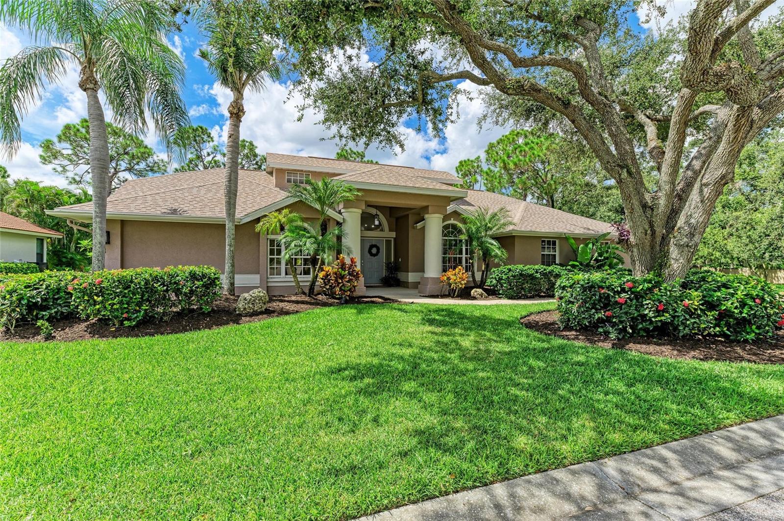 Details for 8400 Woodbriar Drive, SARASOTA, FL 34238