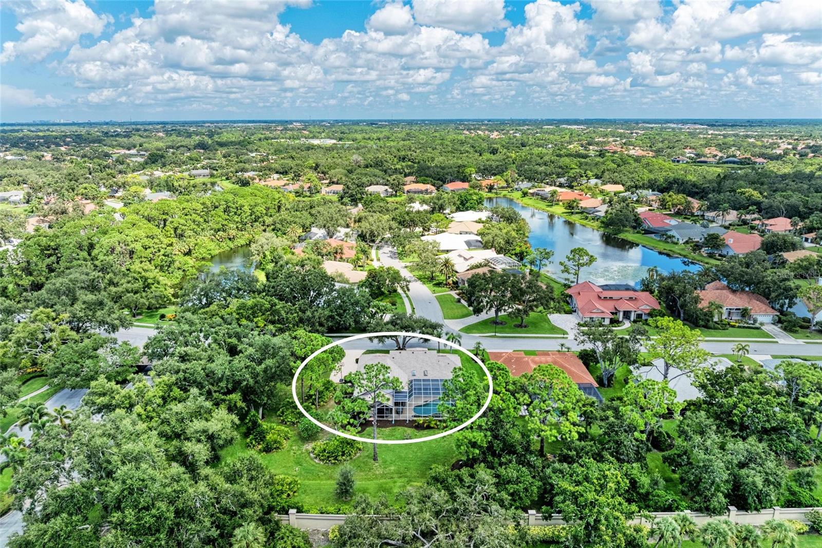 Image 4 of 72 For 8400 Woodbriar Drive