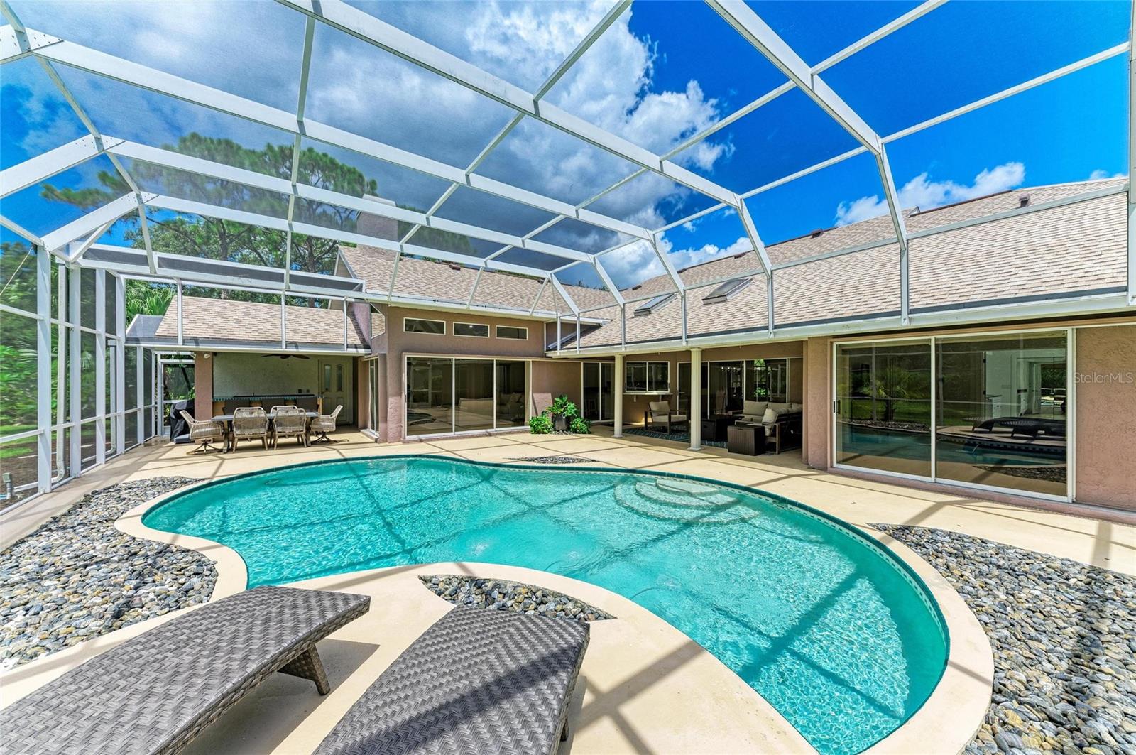 Image 50 of 72 For 8400 Woodbriar Drive
