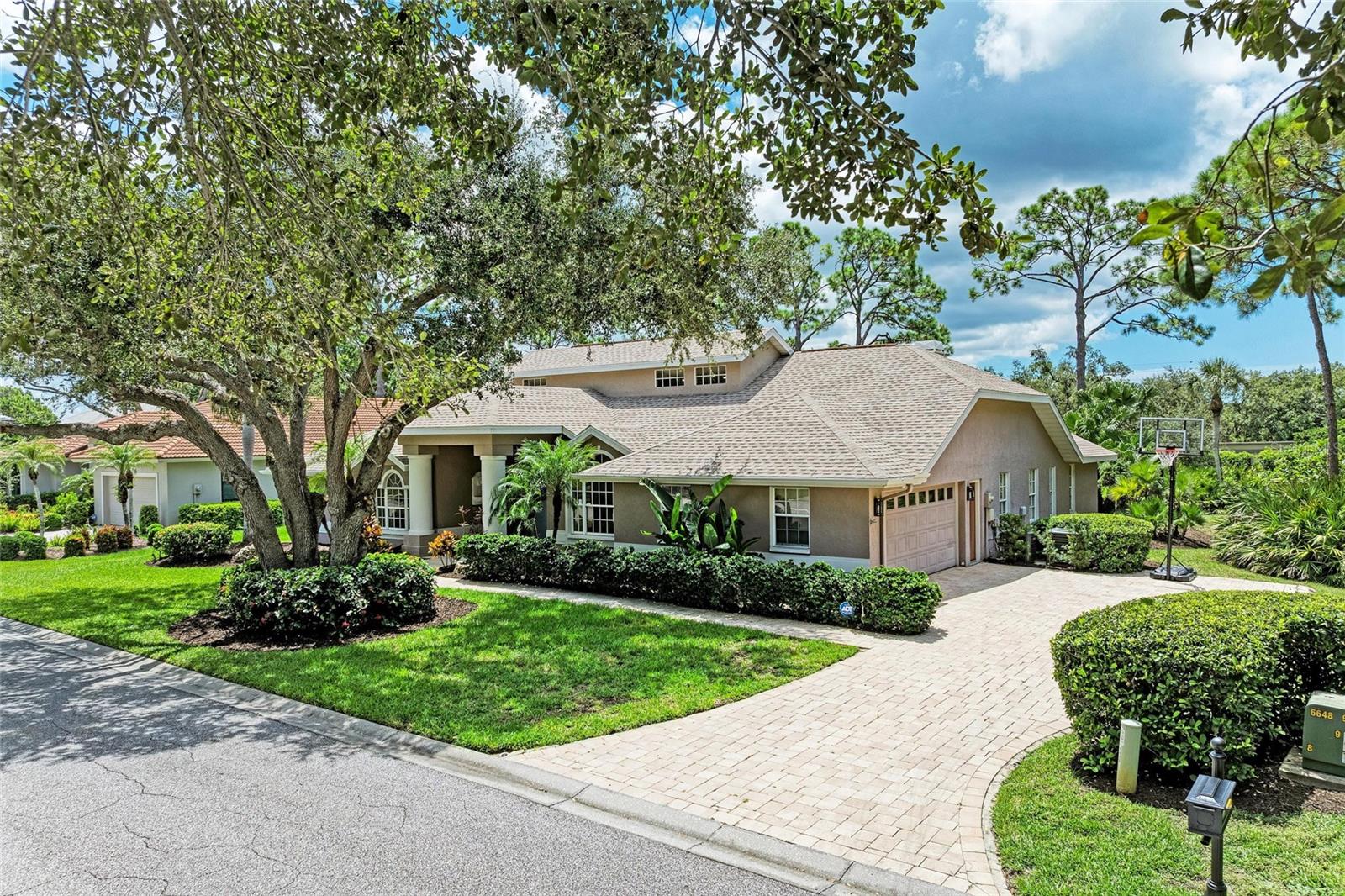 Image 61 of 72 For 8400 Woodbriar Drive