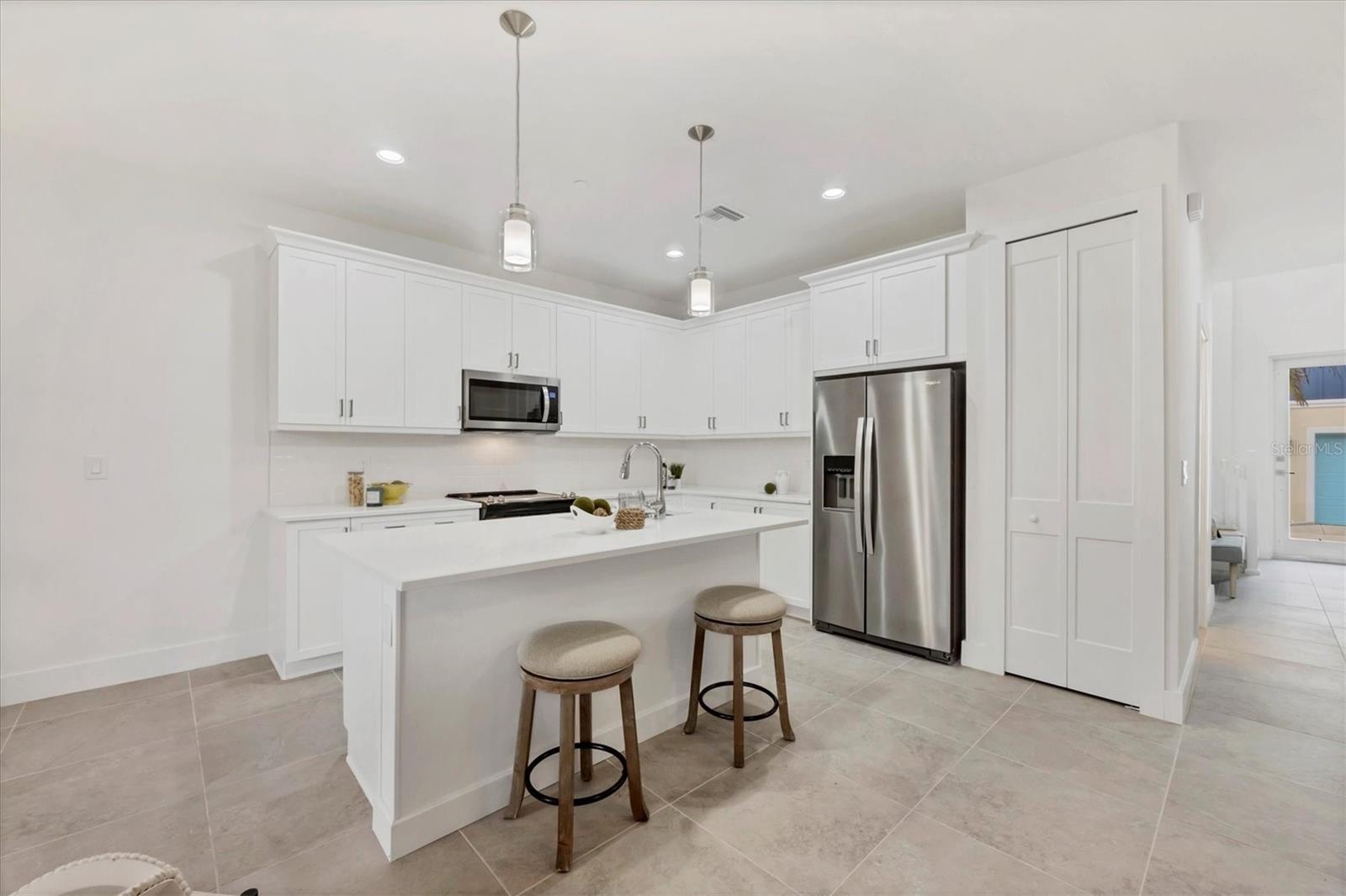 Image 13 of 58 For 5865 Shell Cove Drive 106