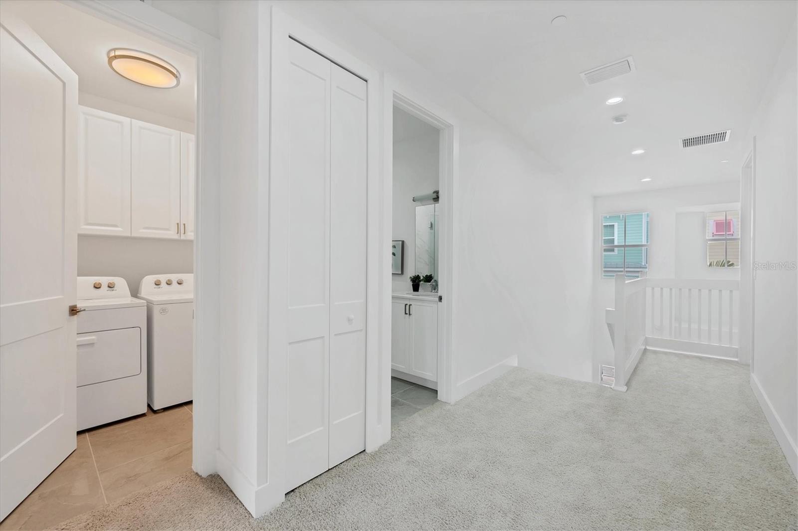 Image 21 of 58 For 5865 Shell Cove Drive 106