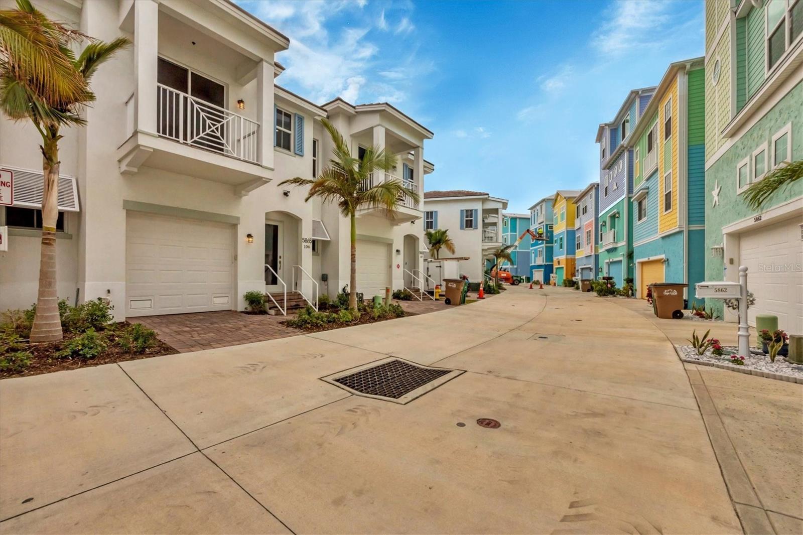 Image 5 of 58 For 5865 Shell Cove Drive 106