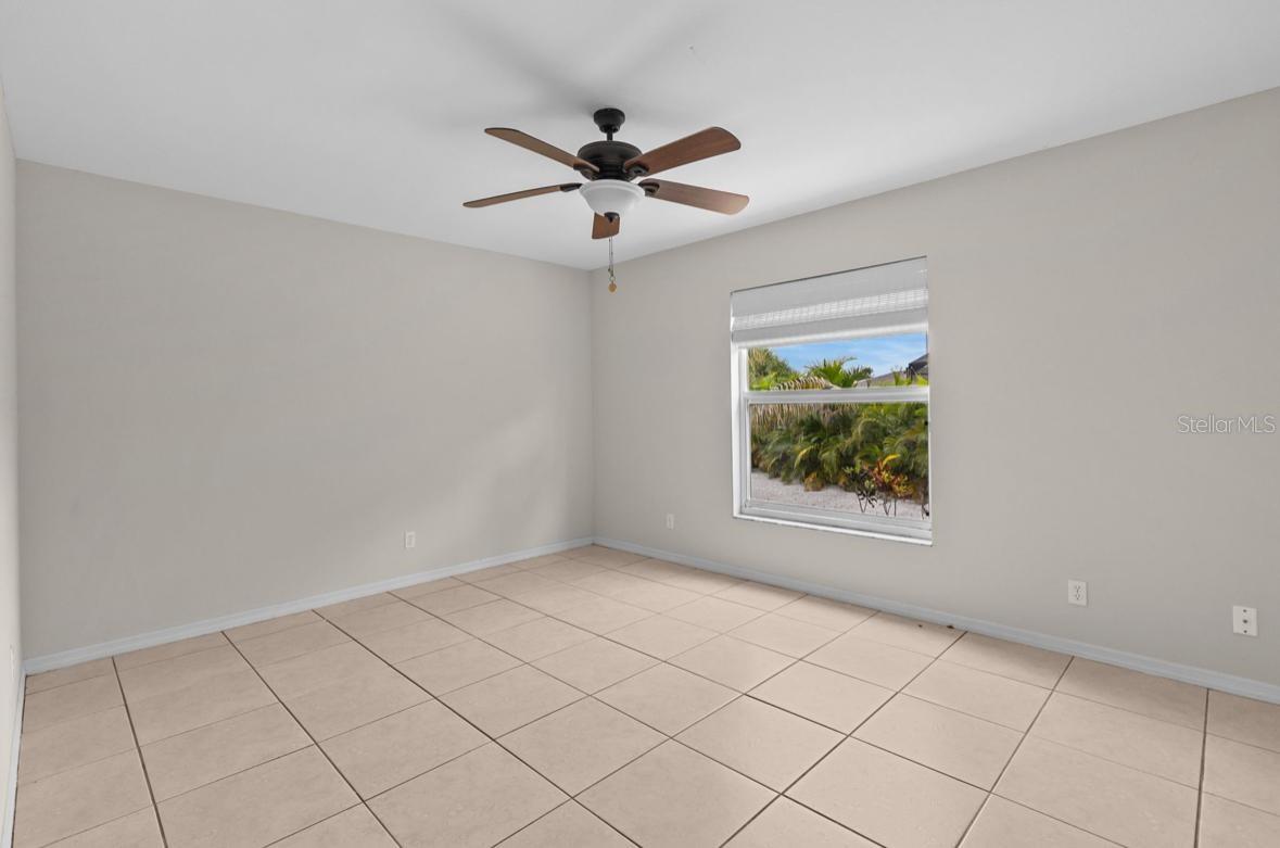 Image 9 of 12 For 1040 Bay Harbor Drive
