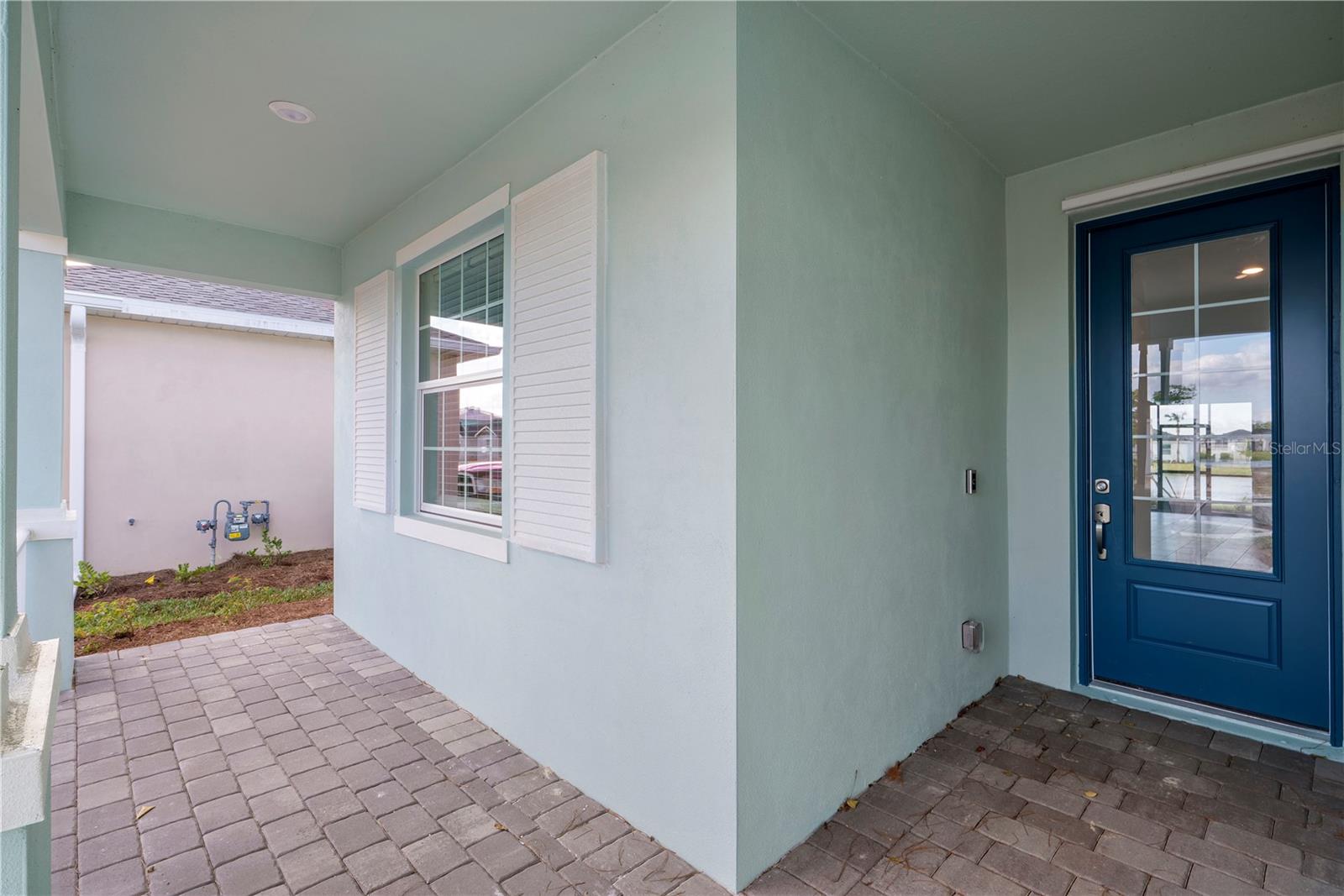 Image 3 of 38 For 43521 Treadway Drive