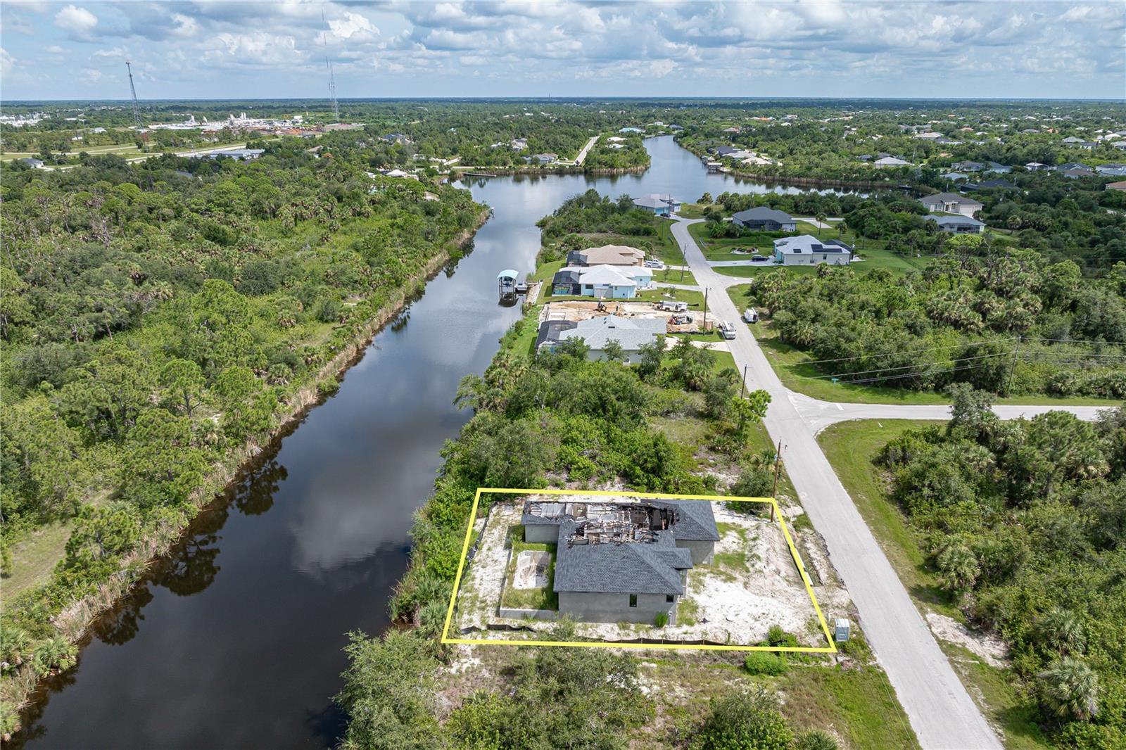 Image 12 of 14 For 10303 Redondo Street