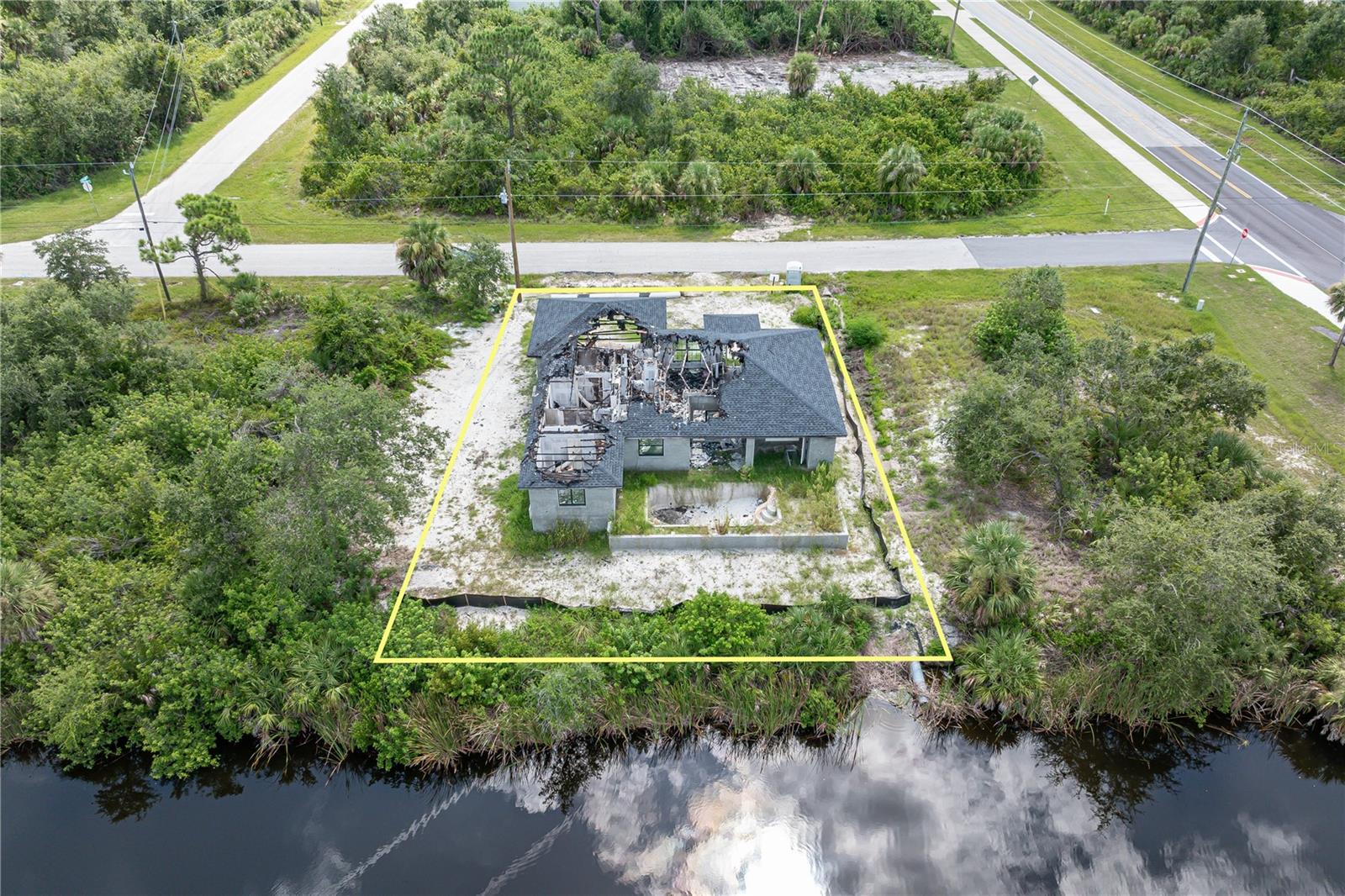 Image 14 of 14 For 10303 Redondo Street