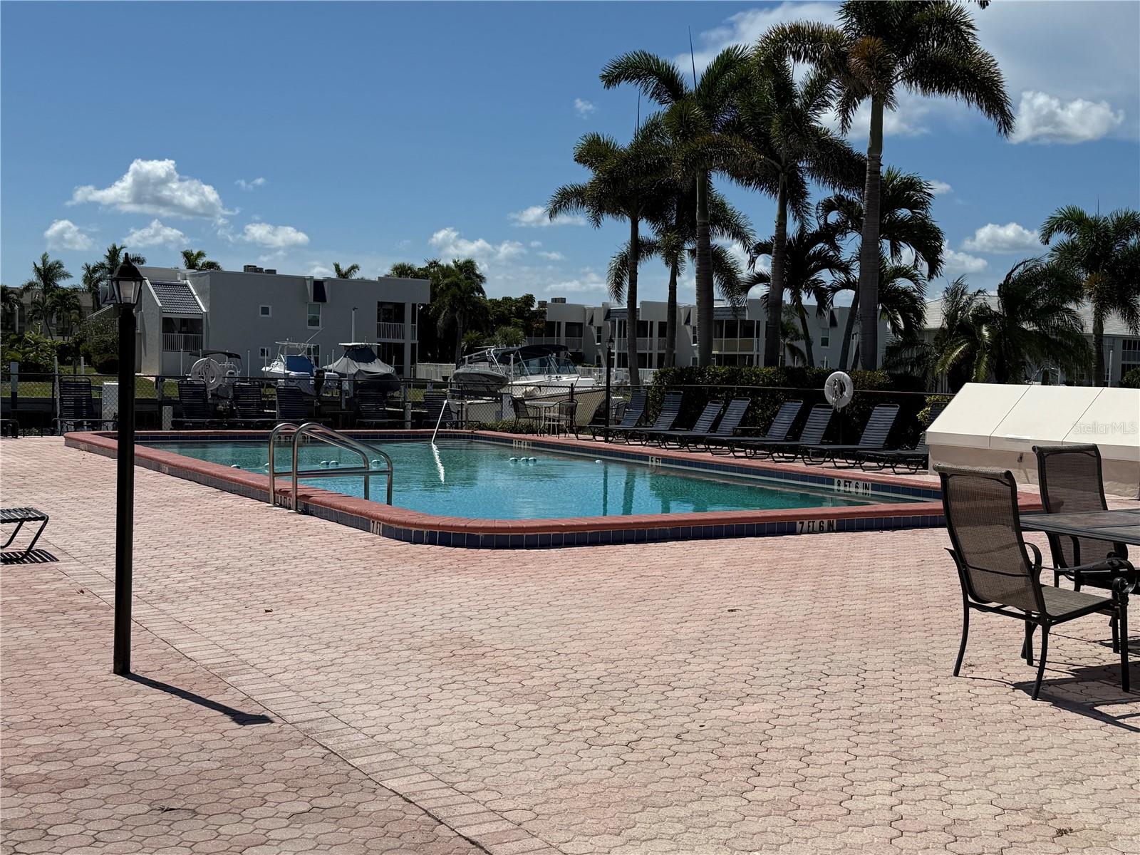 Image 2 of 11 For 311 Garvin Street 409a