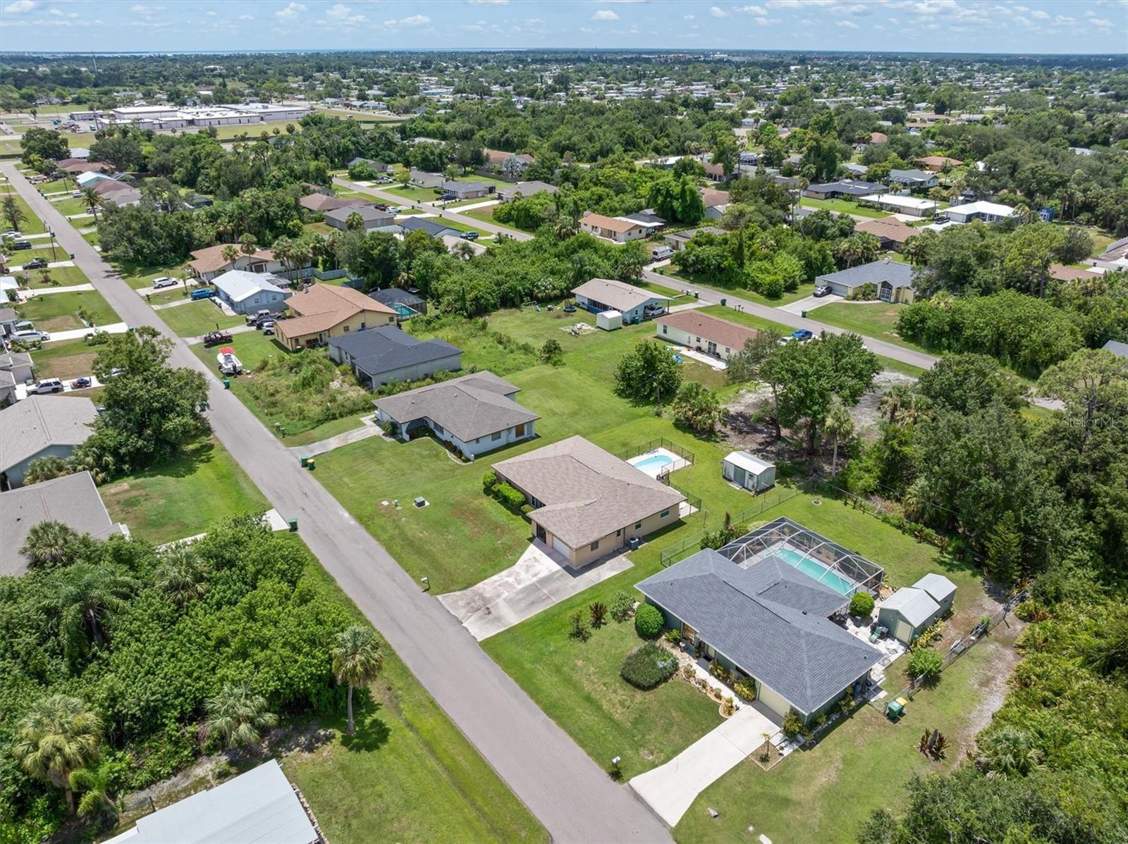 Image 33 of 42 For 1437 Rommel Street