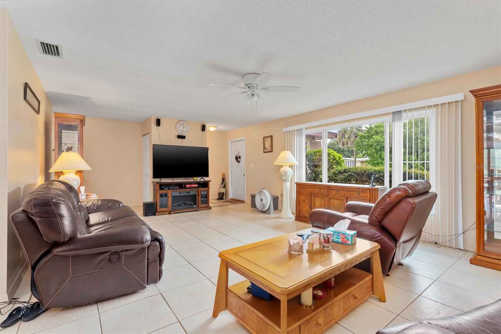 Image 6 of 42 For 1437 Rommel Street