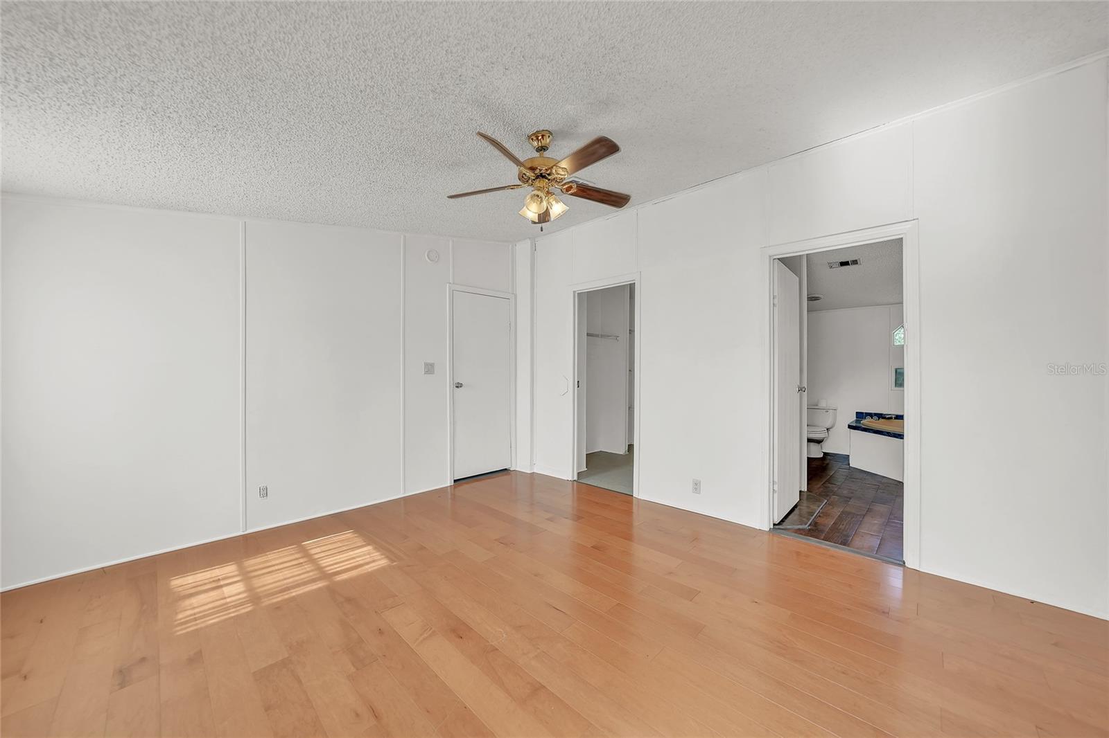 Image 15 of 40 For 2451 Brandy Drive