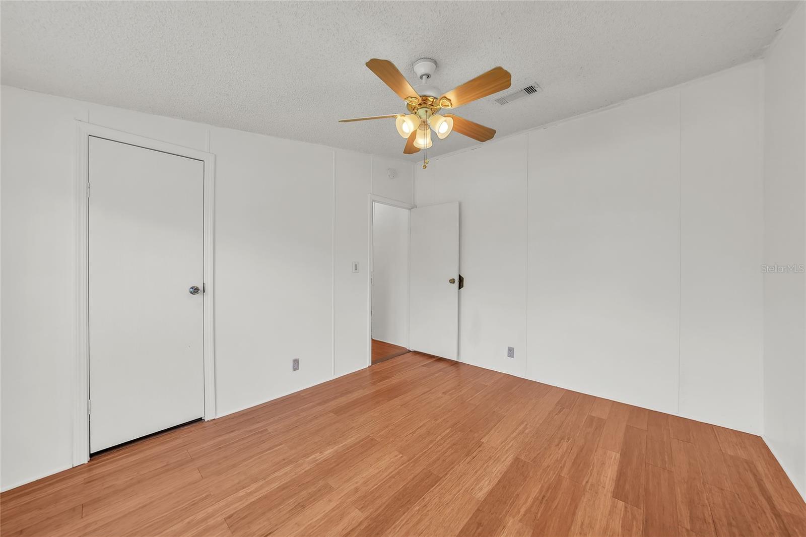 Image 21 of 40 For 2451 Brandy Drive