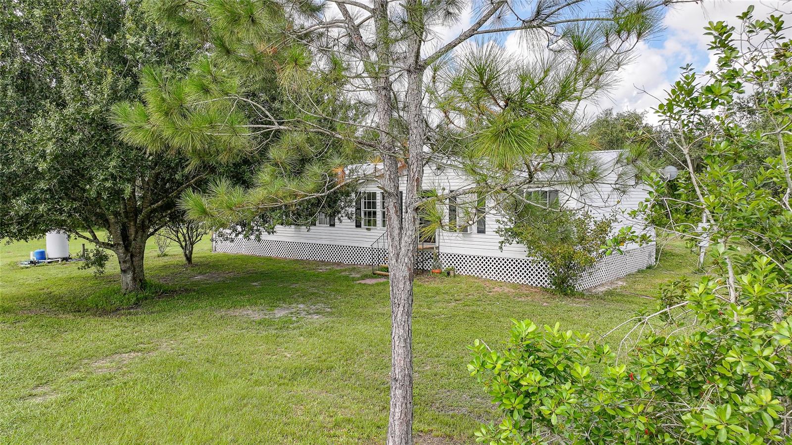 Image 31 of 40 For 2451 Brandy Drive