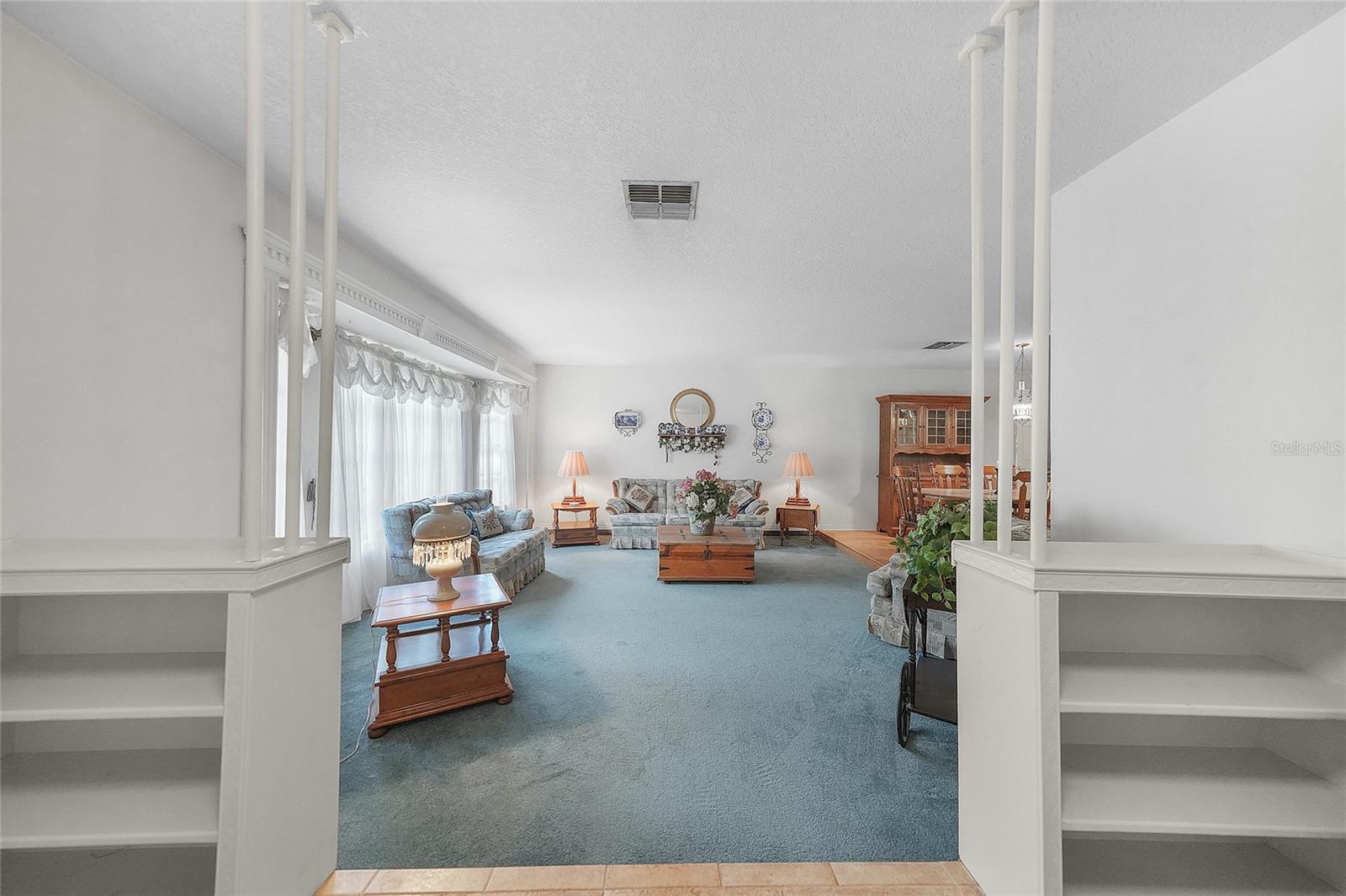 Image 3 of 49 For 601 Crawford Street