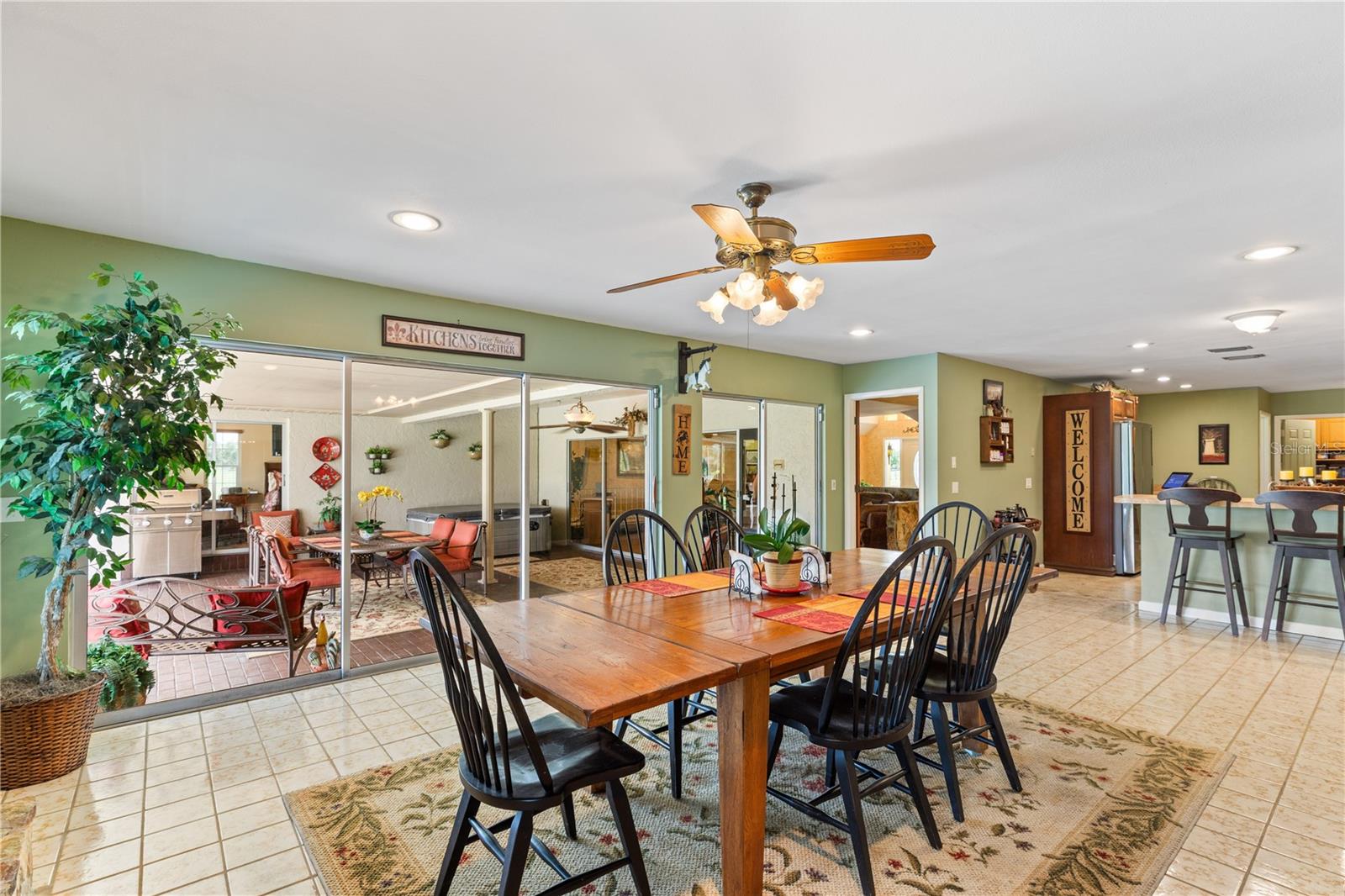 Image 27 of 81 For 16050 Ridgewood Court