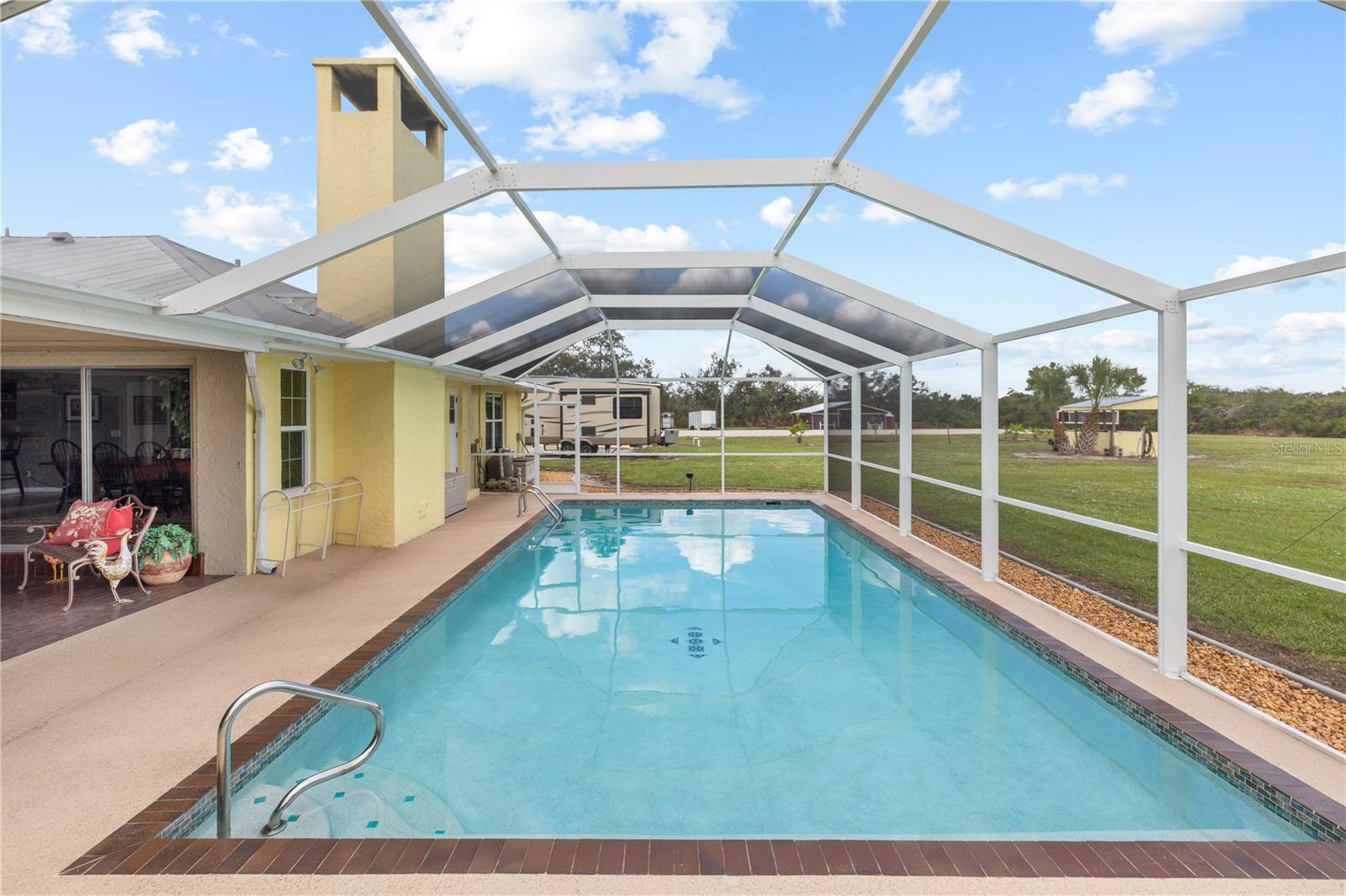 Image 55 of 81 For 16050 Ridgewood Court