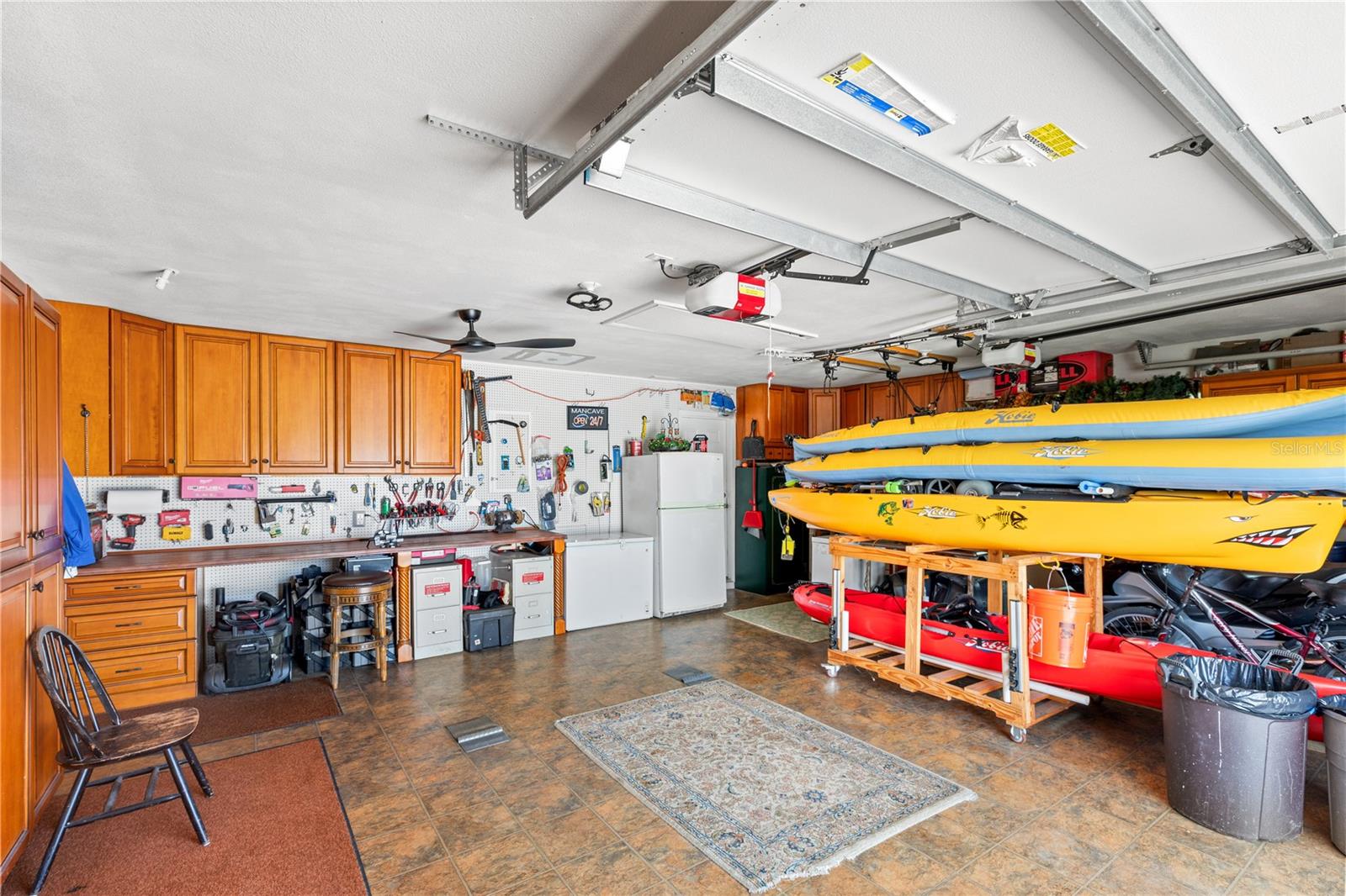Image 64 of 81 For 16050 Ridgewood Court