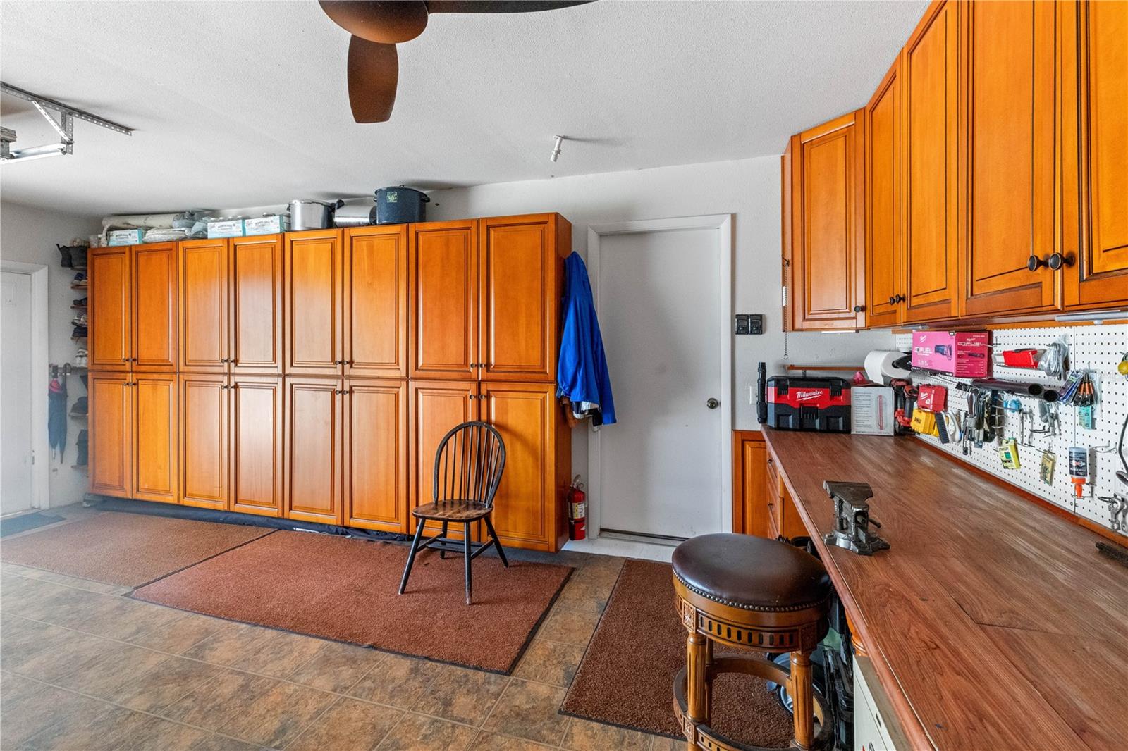 Image 66 of 81 For 16050 Ridgewood Court