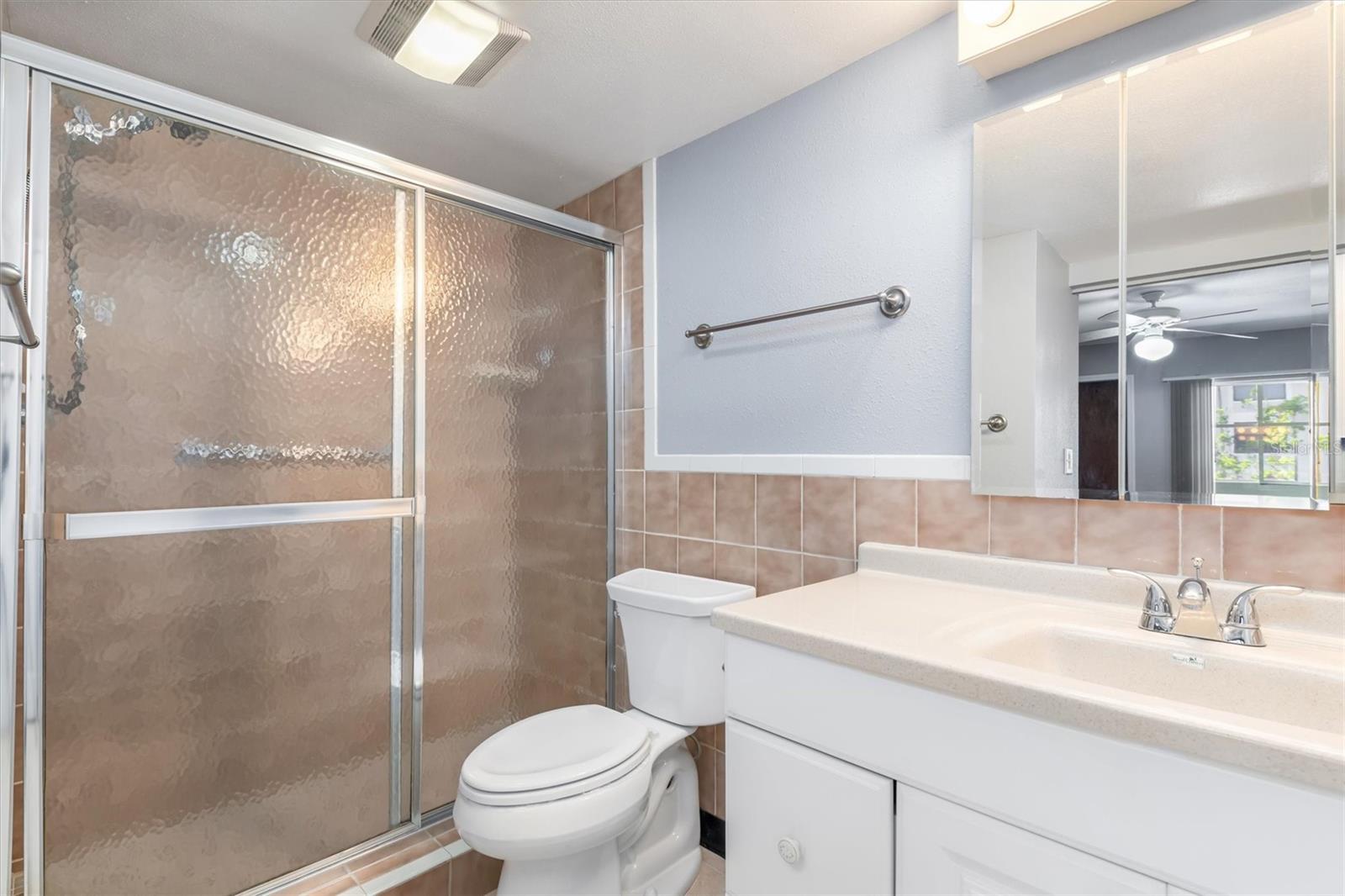 Image 17 of 47 For 150 Harborside Avenue 207