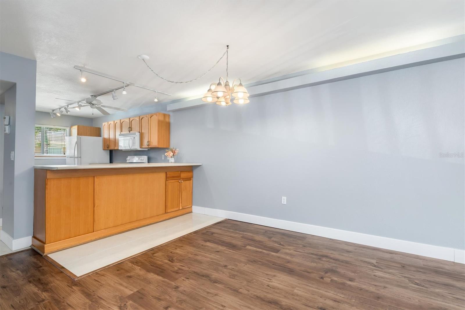 Image 8 of 47 For 150 Harborside Avenue 207