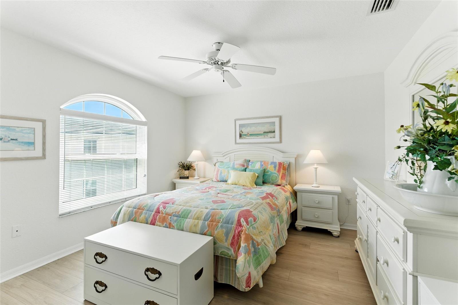 Image 24 of 44 For 1250 Marion Avenue 341