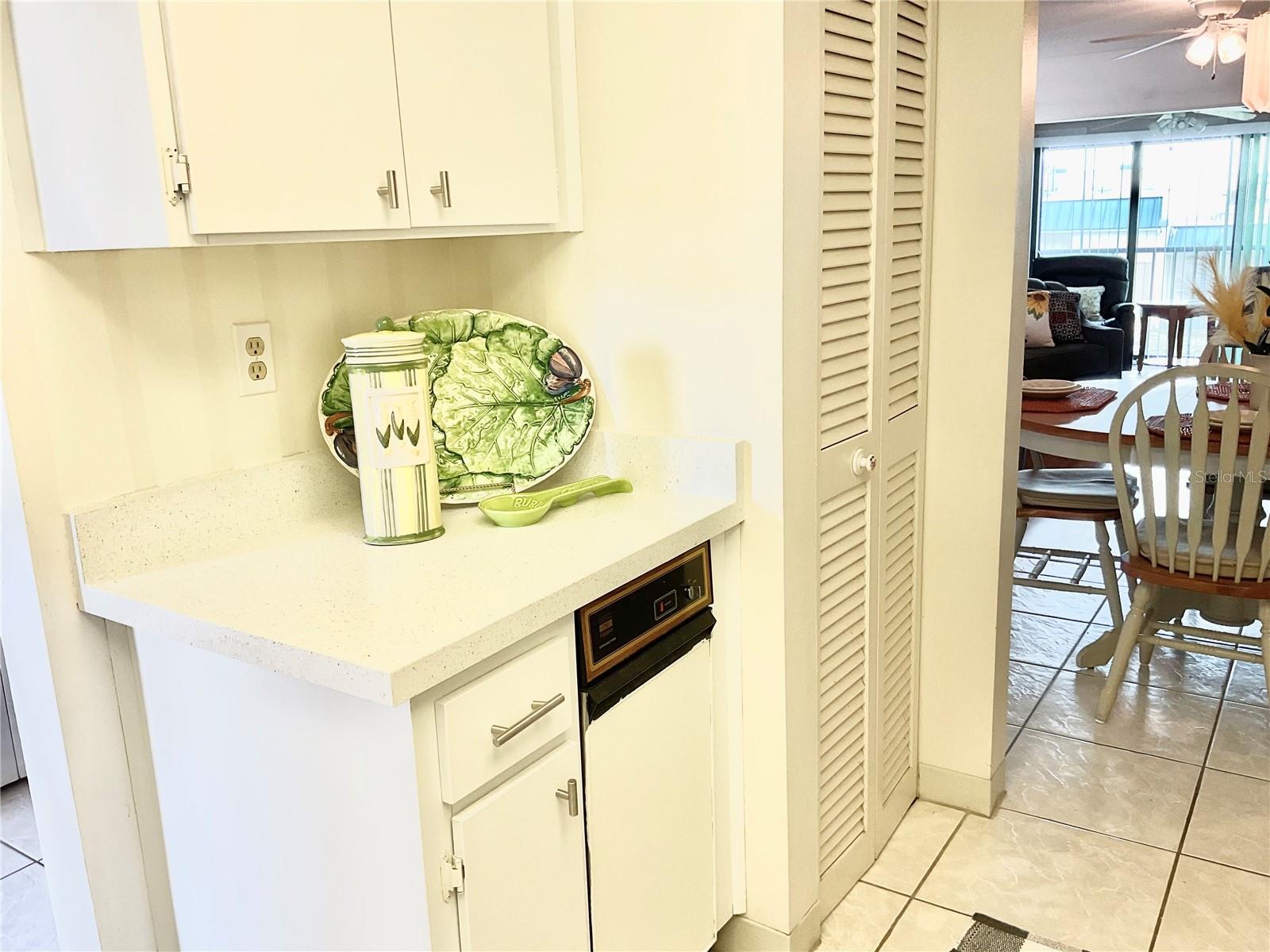 Image 9 of 46 For 2395 Harbor Blvd  224