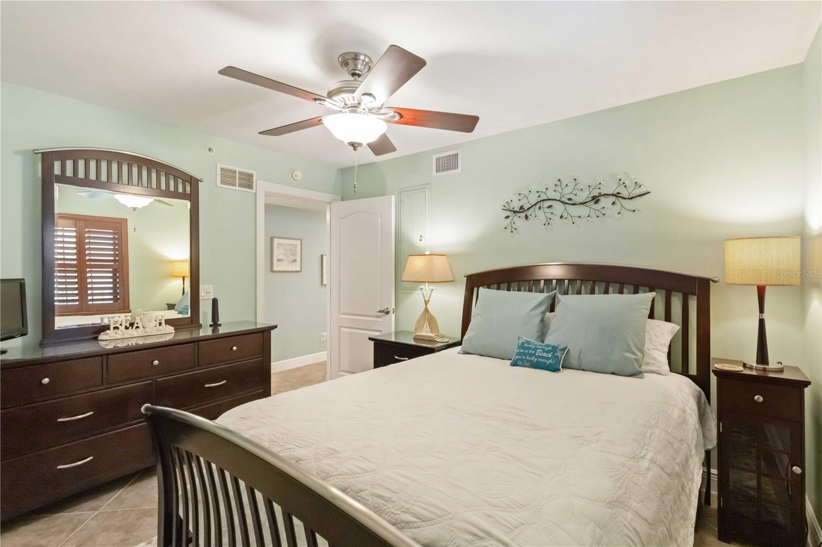 Image 30 of 72 For 50 Meredith Drive 8