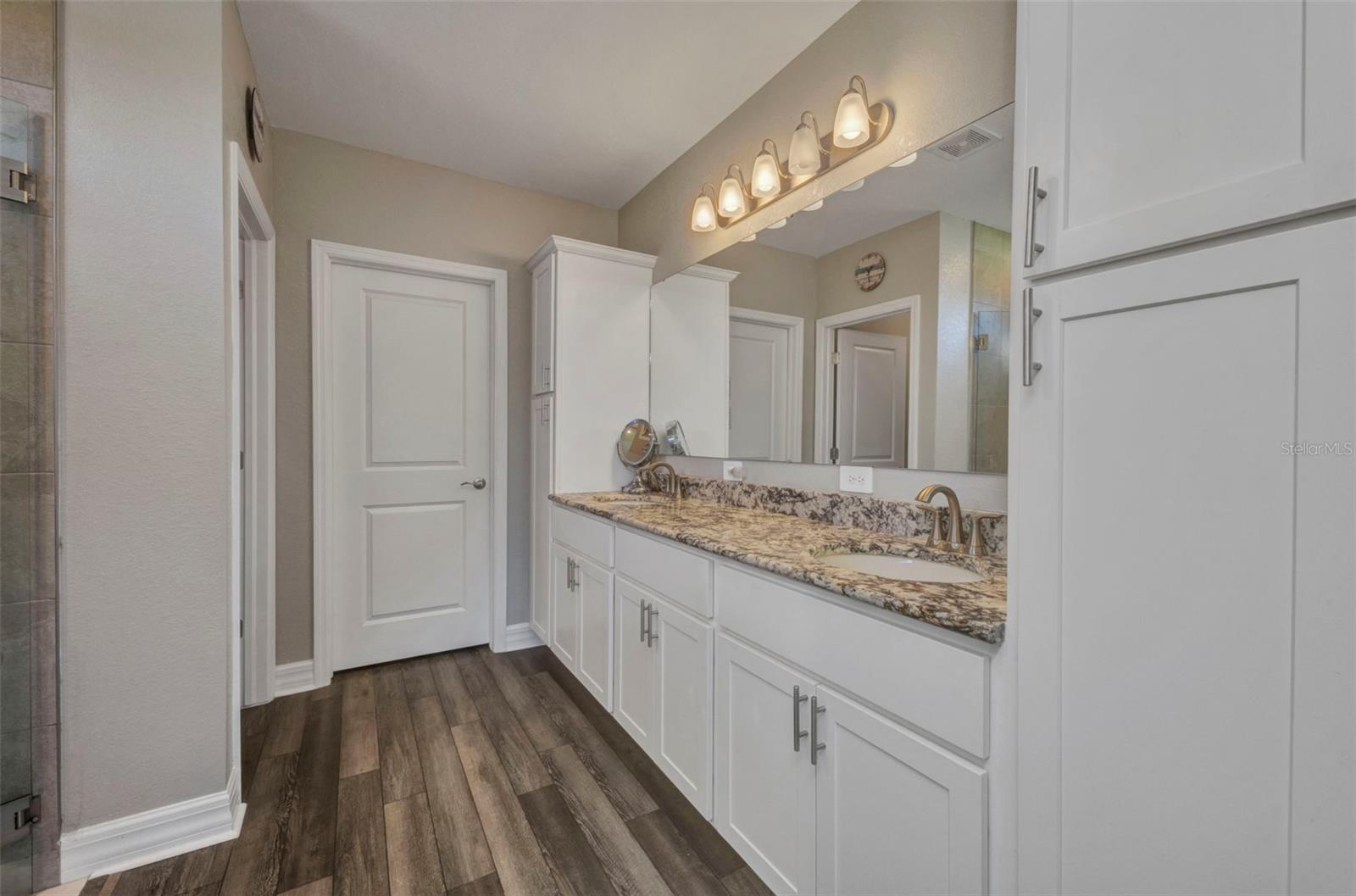 Image 18 of 41 For 5078 Ploves Road