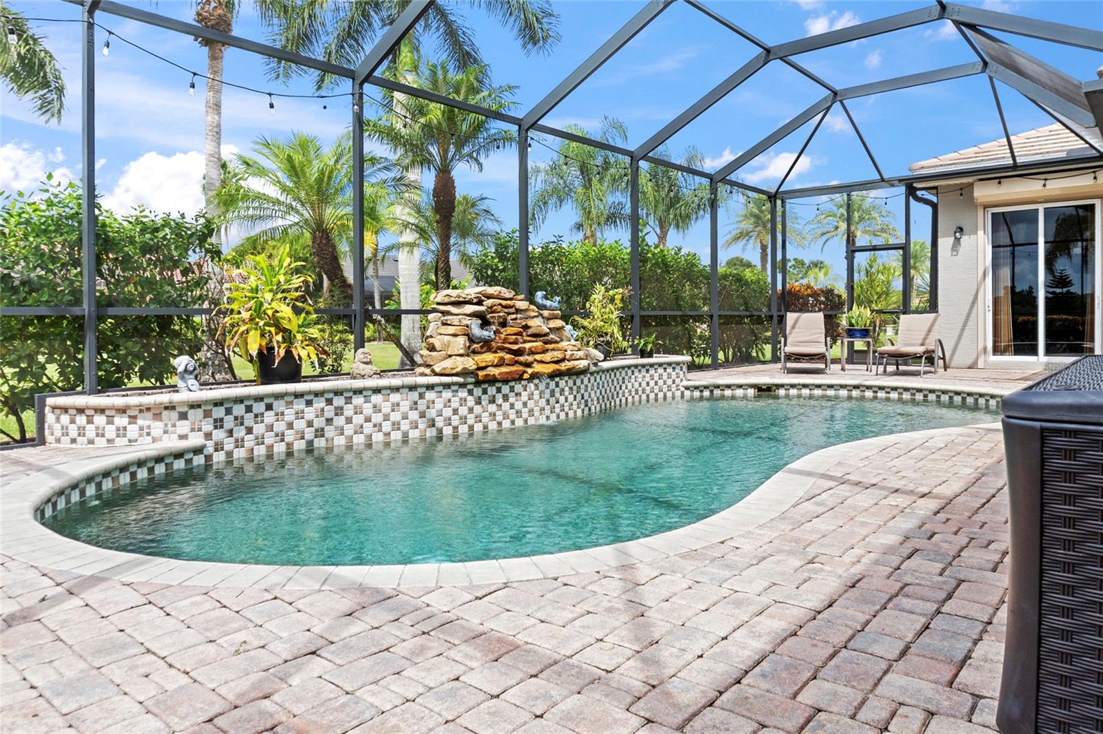 Image 37 of 43 For 3331 Bailey Palm Court
