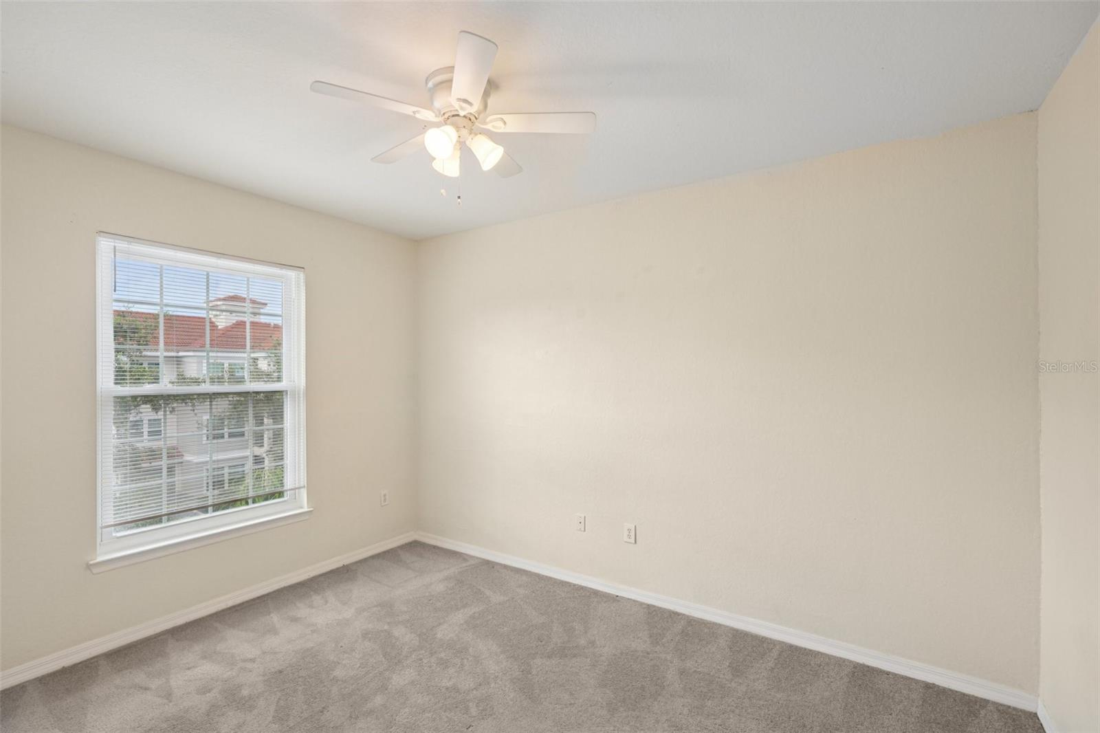 Image 15 of 35 For 23580 Walden Center Drive 306
