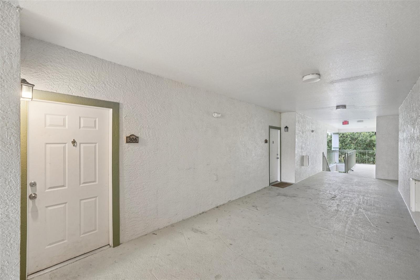 Image 4 of 35 For 23580 Walden Center Drive 306