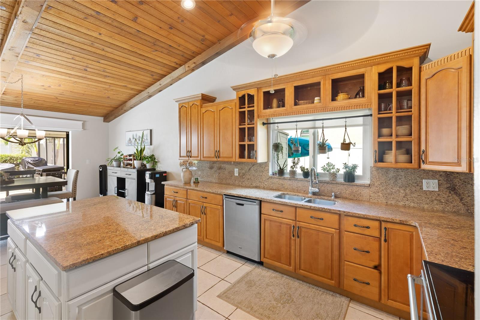 Image 11 of 44 For 1726 2nd Street