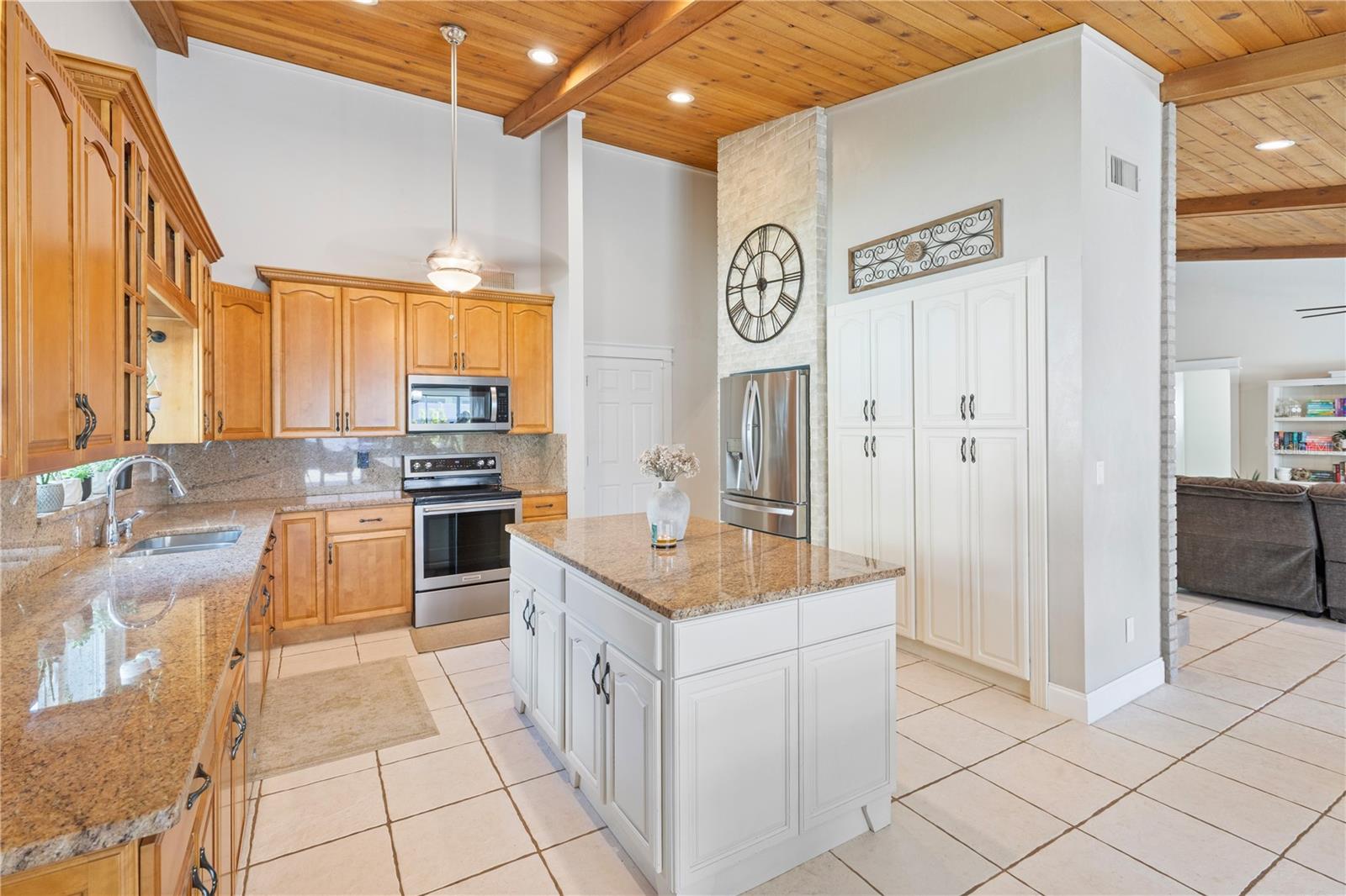 Image 15 of 44 For 1726 2nd Street